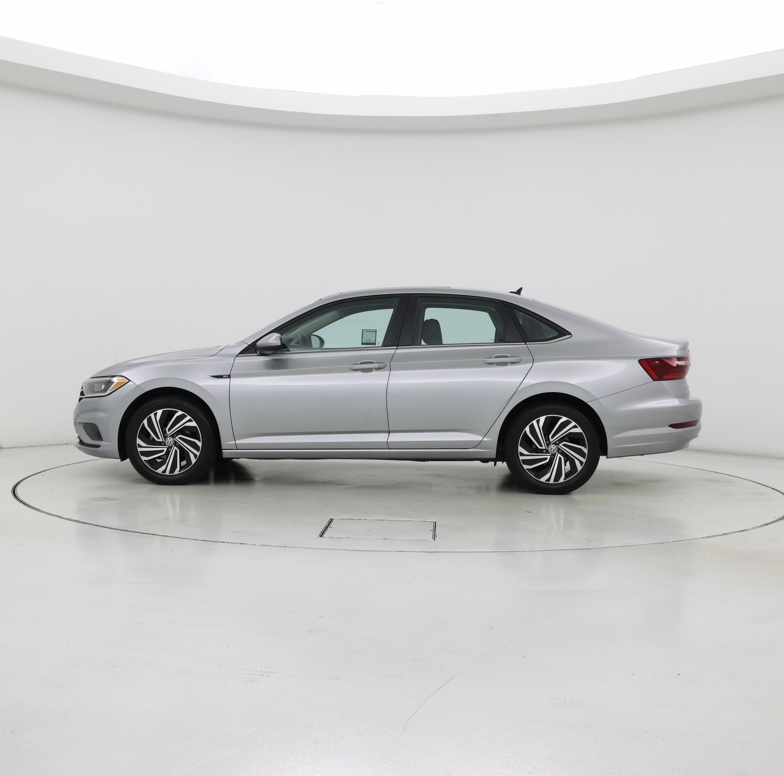 Thumbnail: 2021 Volkswagen Jetta - 3