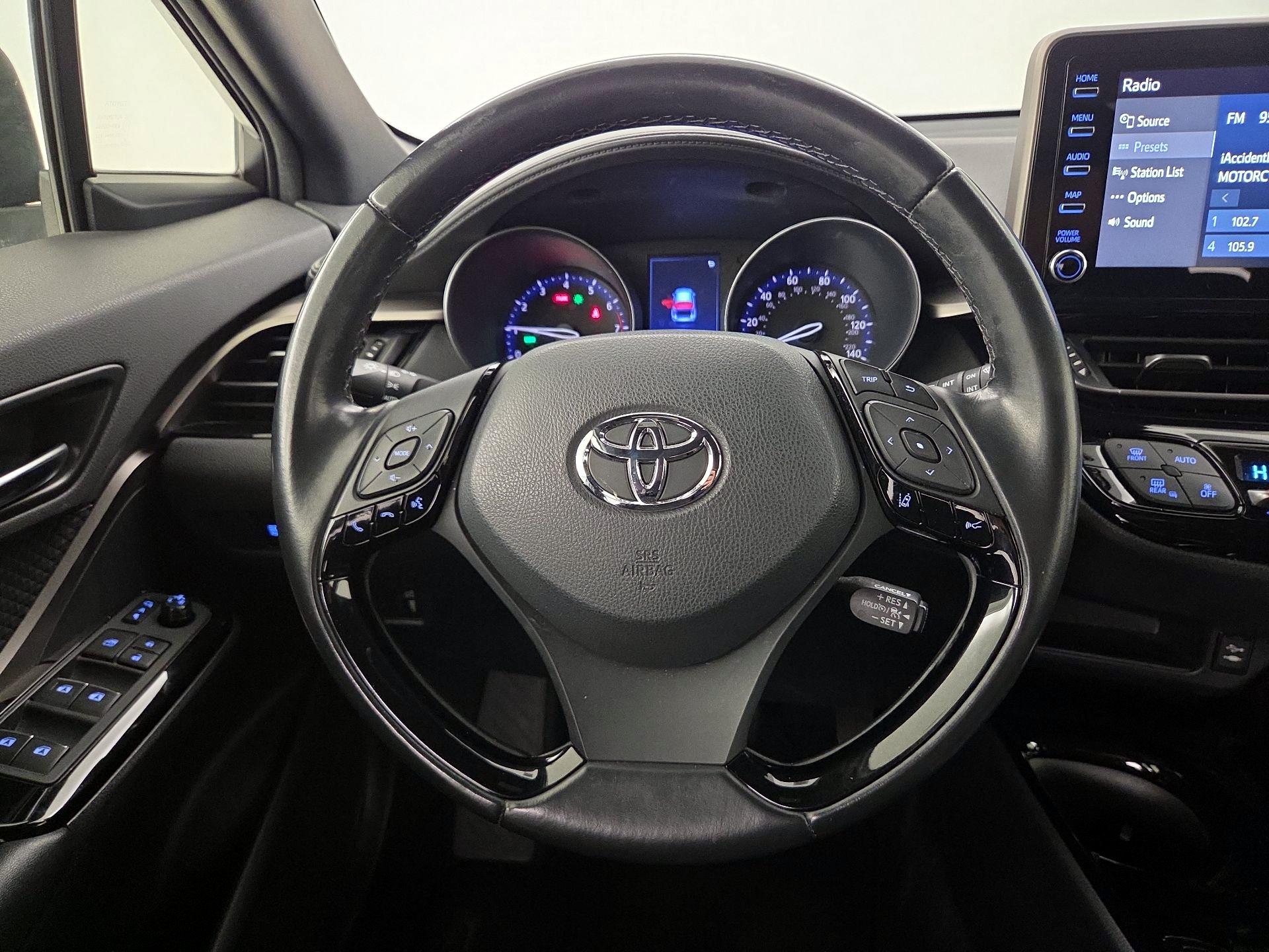 Thumbnail: 2019 Toyota C-HR - 10