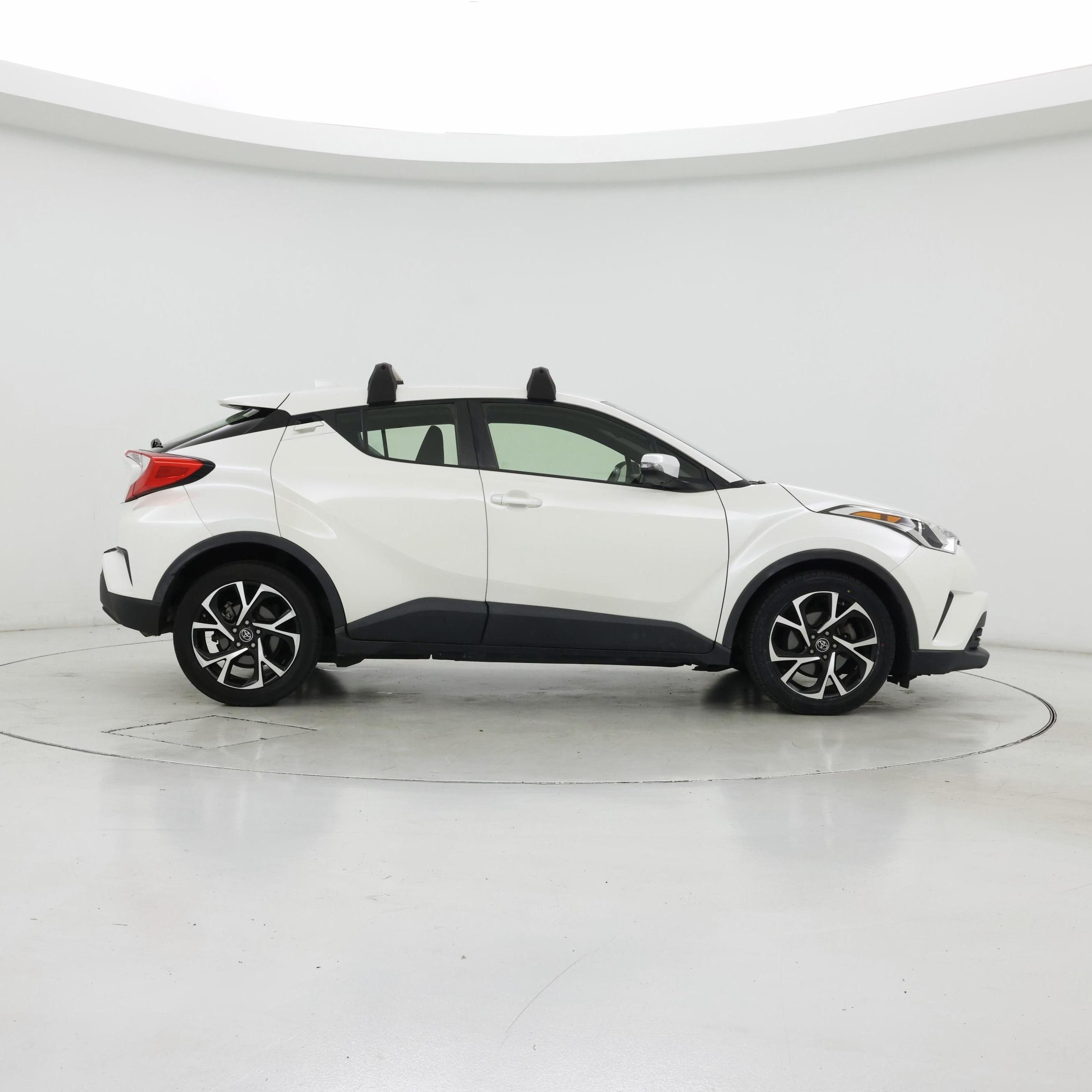 Thumbnail: 2019 Toyota C-HR - 7