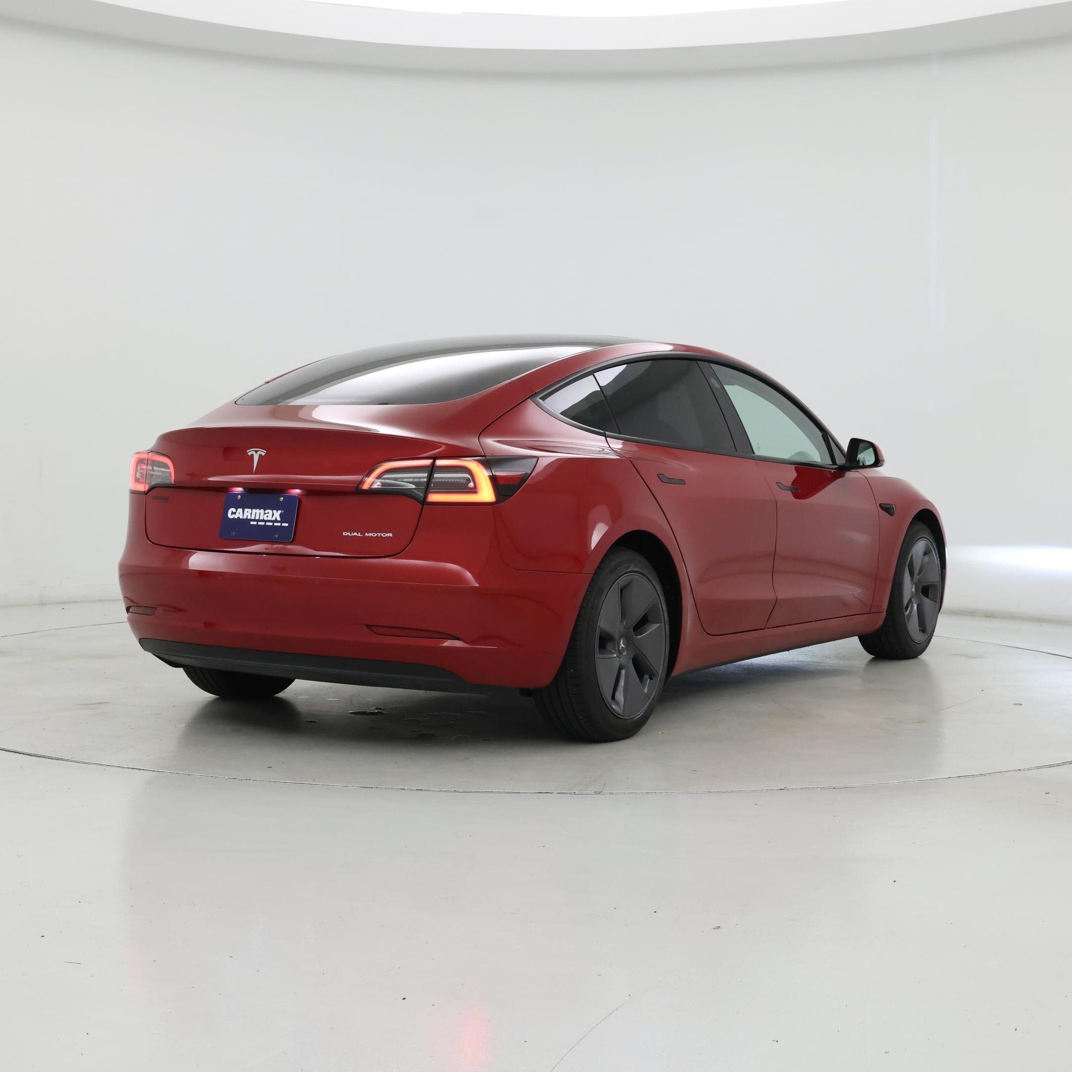 Thumbnail: 2022 Tesla Model 3 - 8