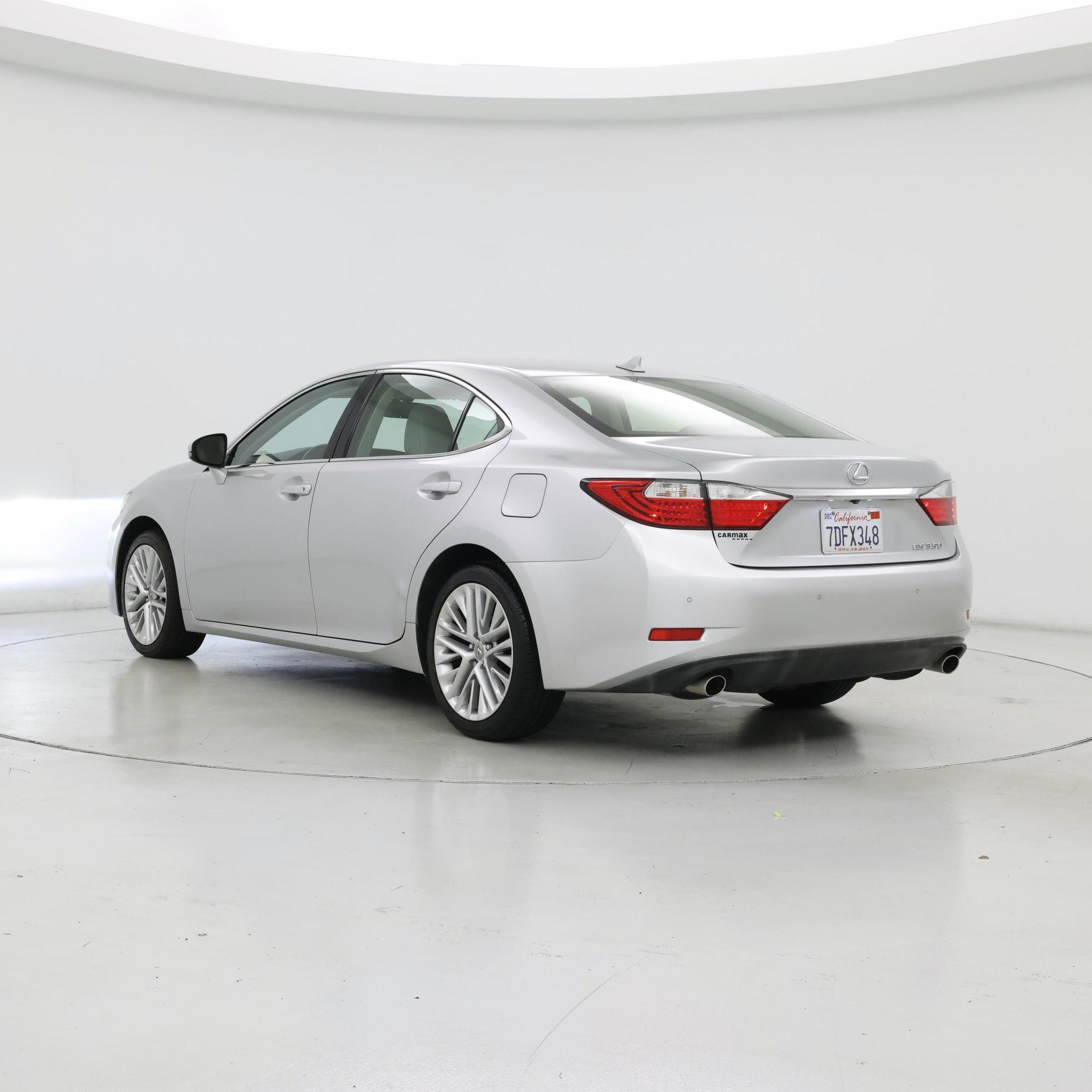 Thumbnail: 2014 Lexus ES - 2