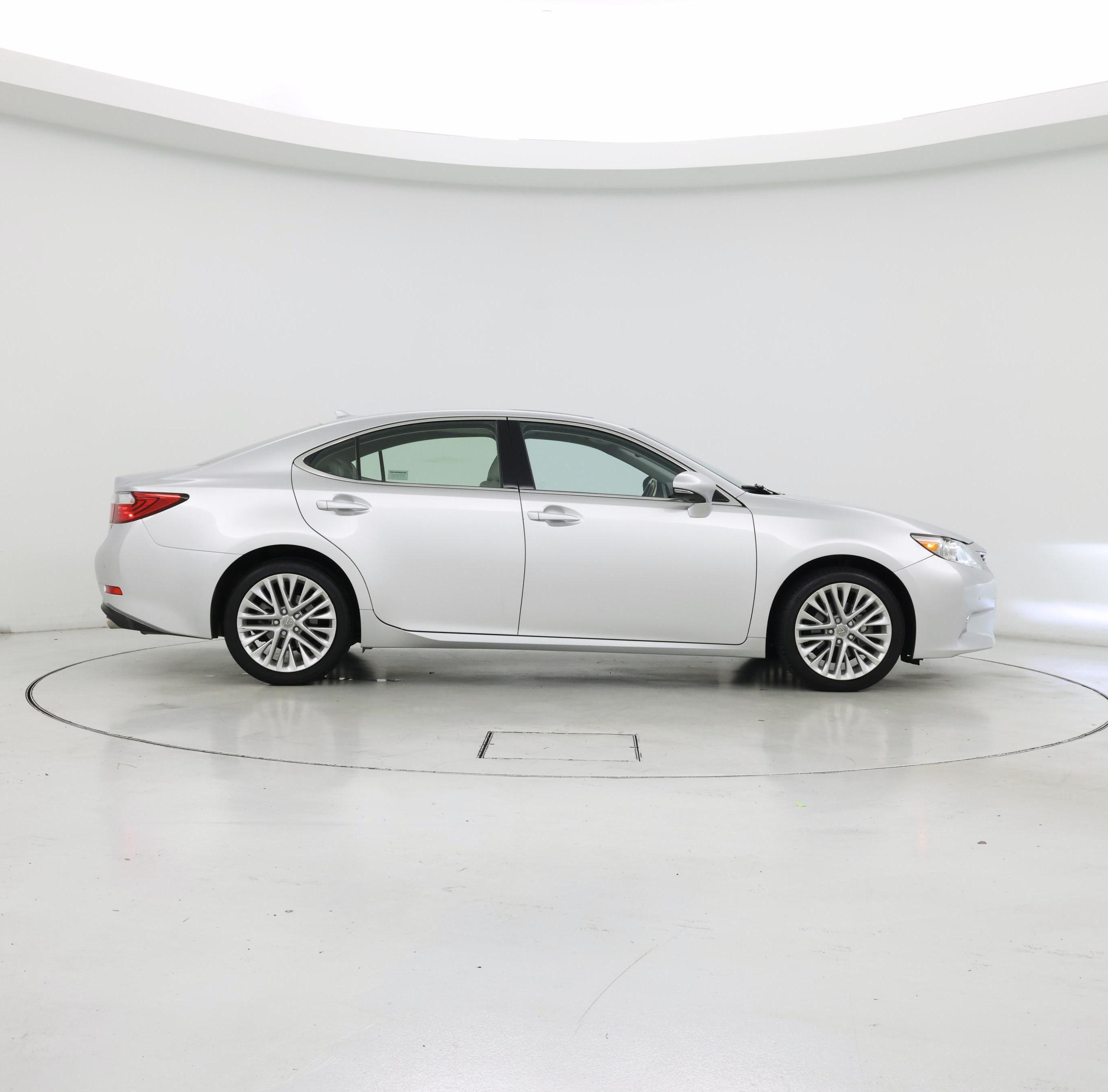 Thumbnail: 2014 Lexus ES - 7