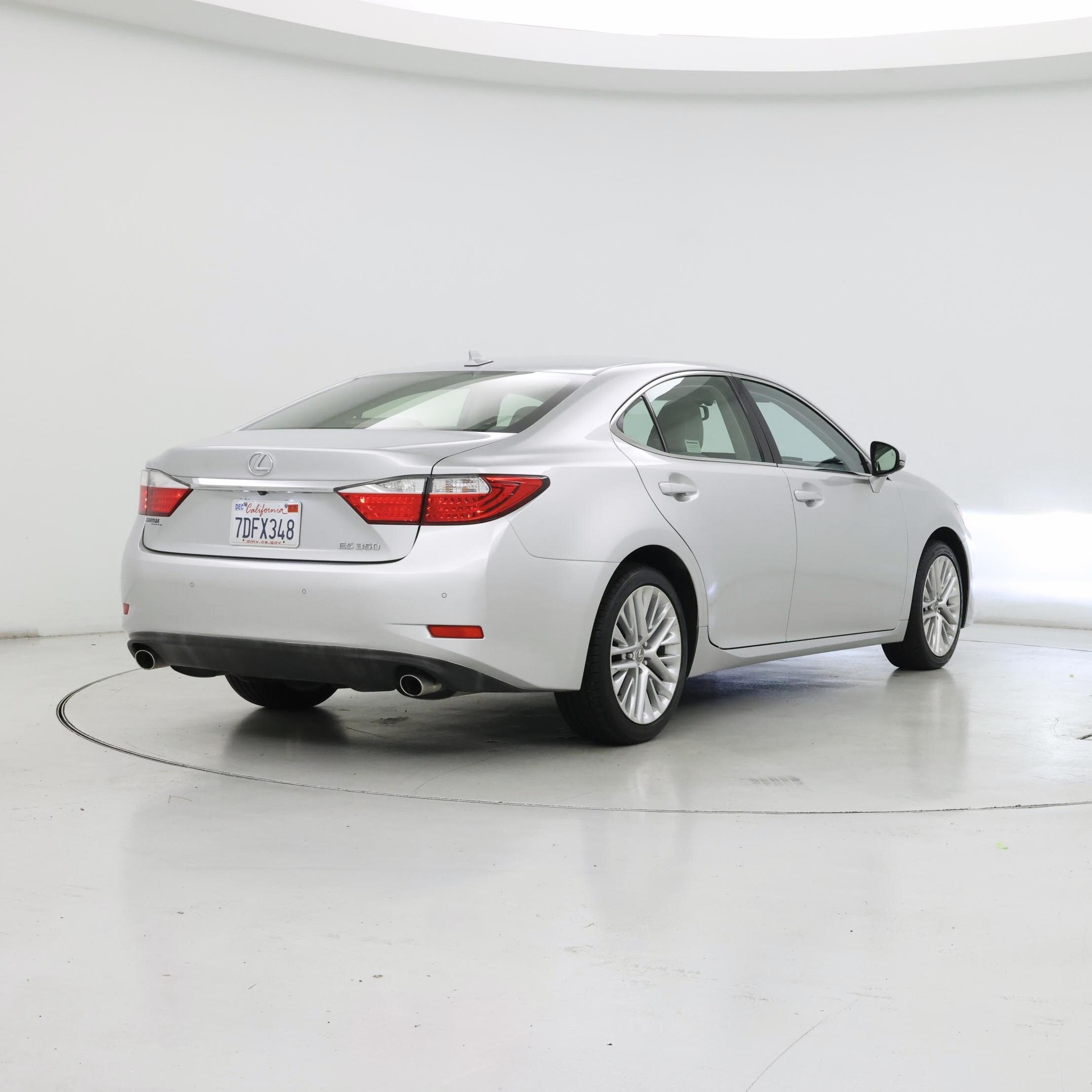 Thumbnail: 2014 Lexus ES - 8