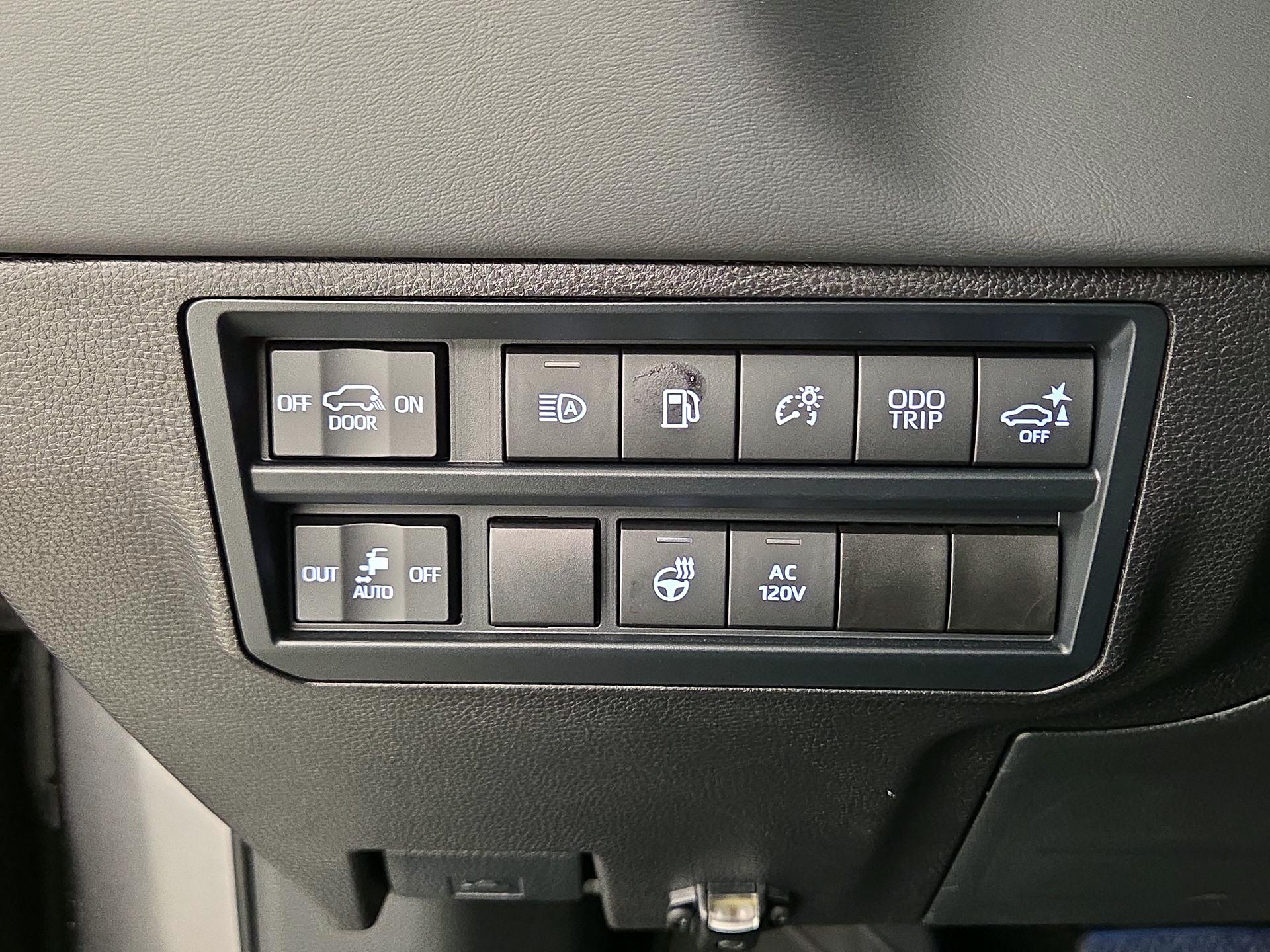 Thumbnail: 2024 Toyota Sequoia - 13