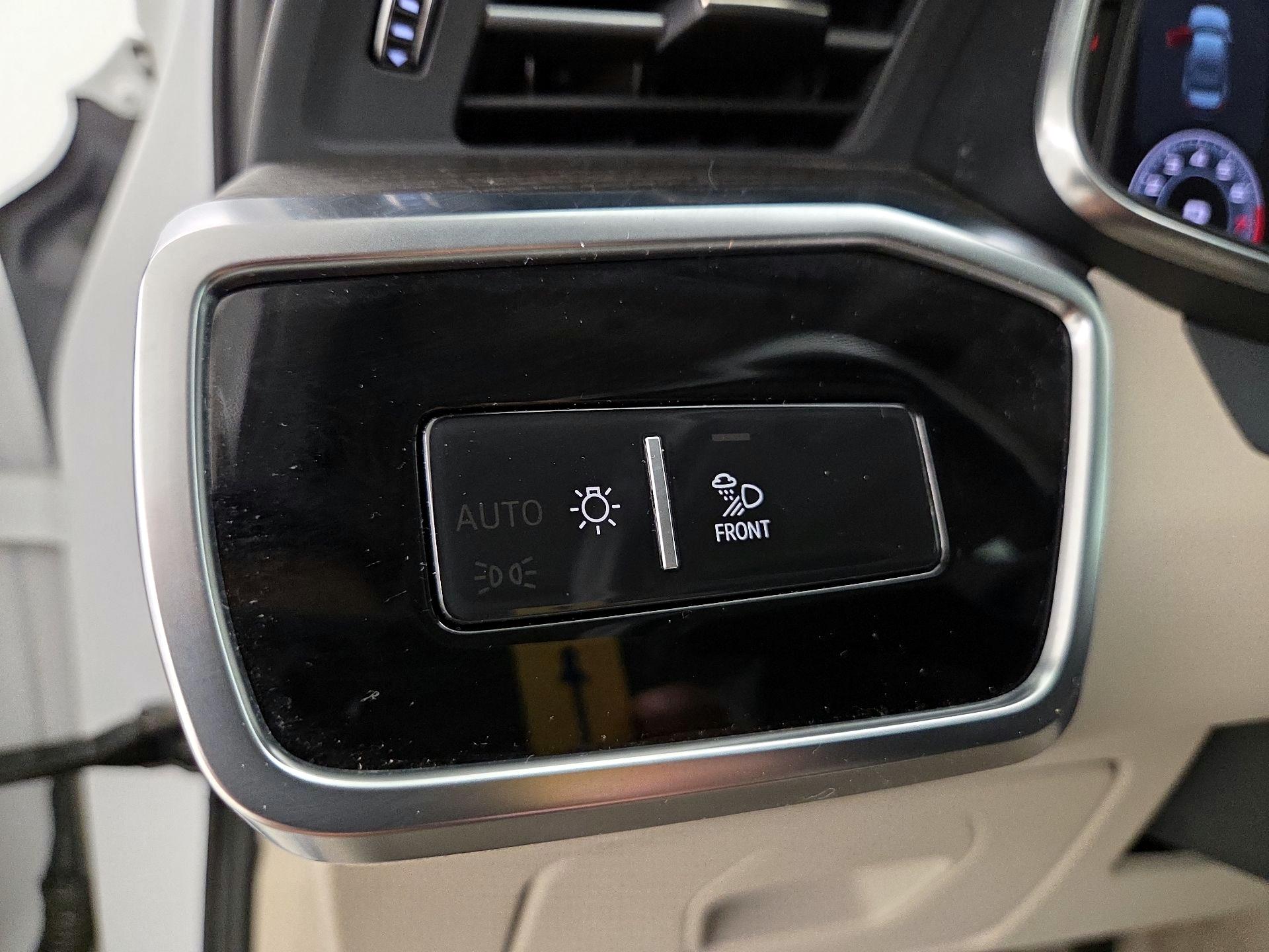 Thumbnail: 2019 Audi A6 - 13