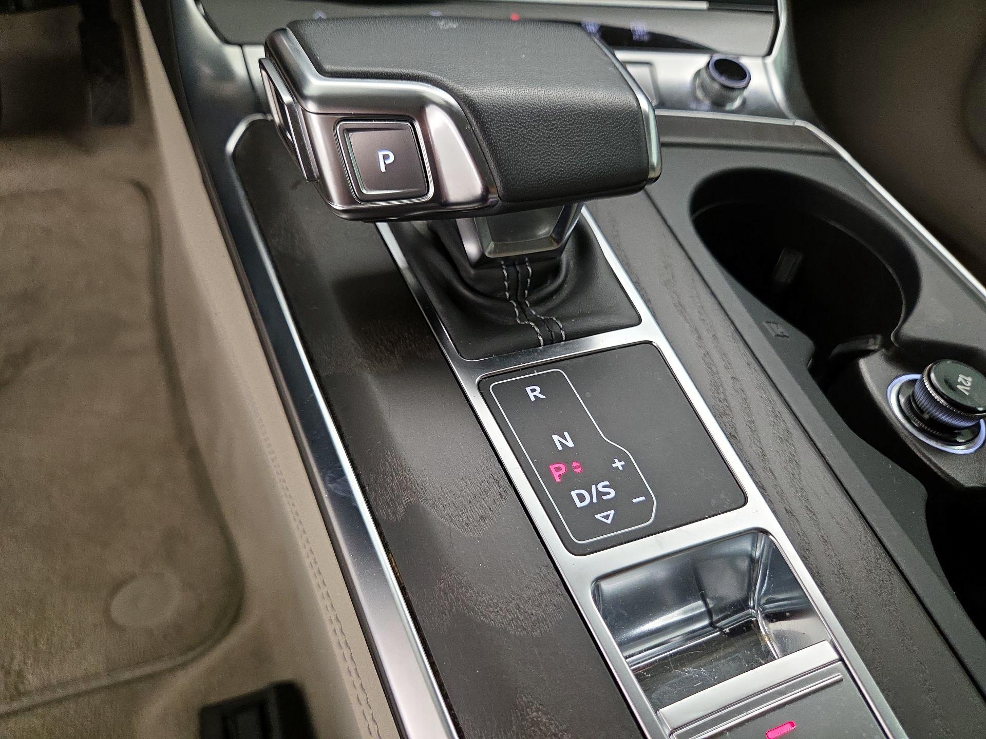 Thumbnail: 2019 Audi A6 - 18