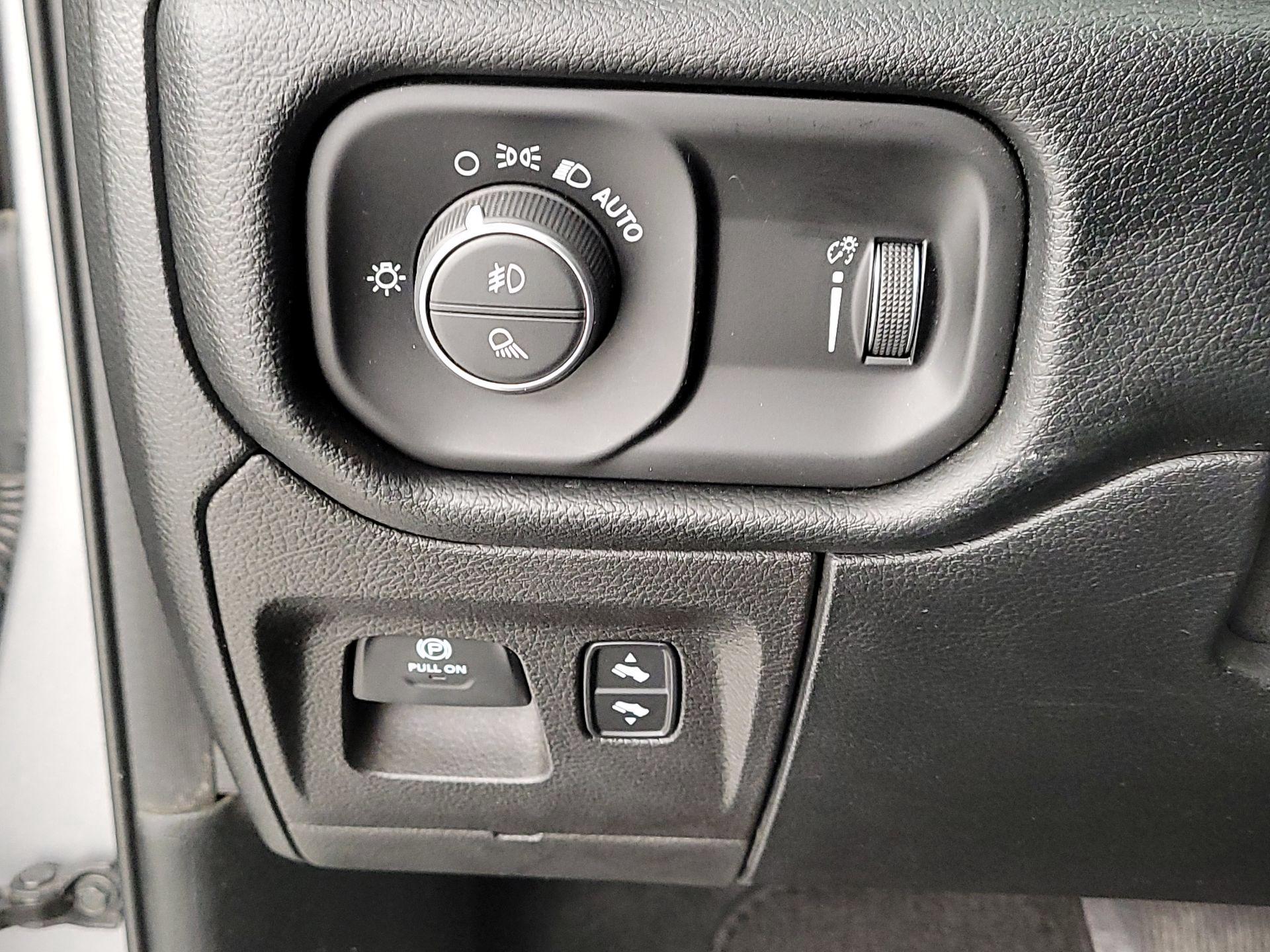 Thumbnail: 2021 RAM 1500 - 13