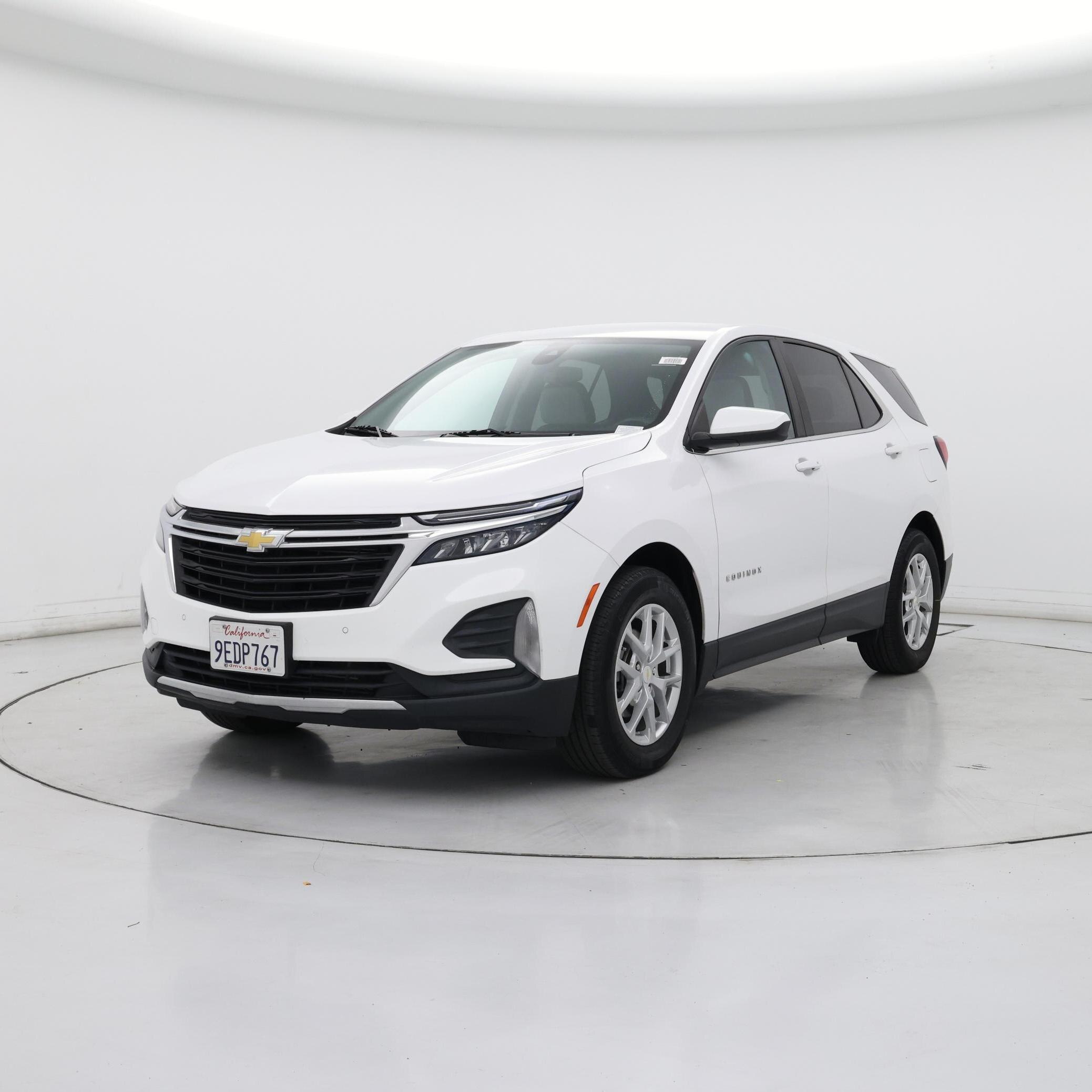 Thumbnail: 2022 Chevrolet Equinox - 4