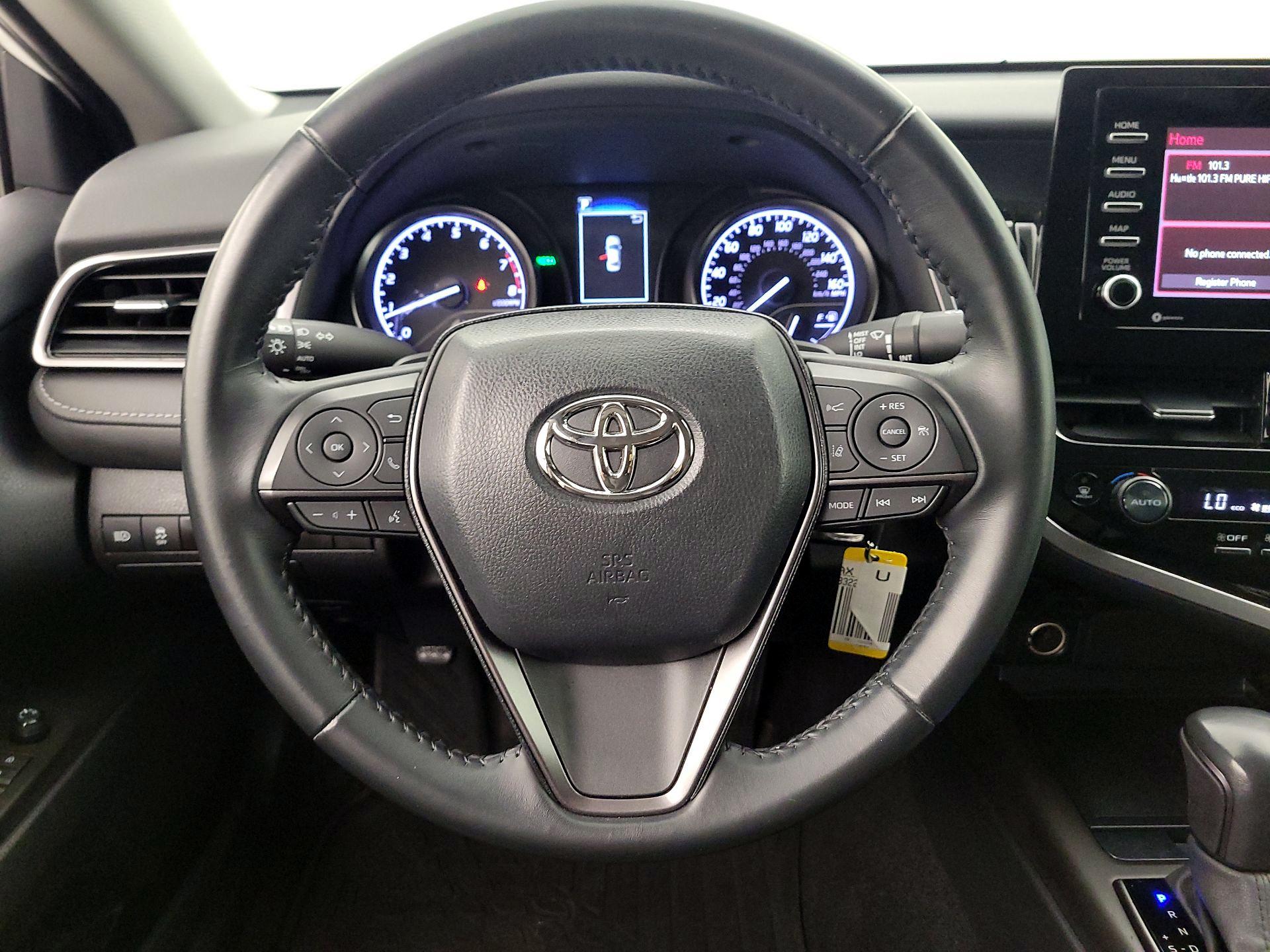 Thumbnail: 2023 Toyota Camry - 10