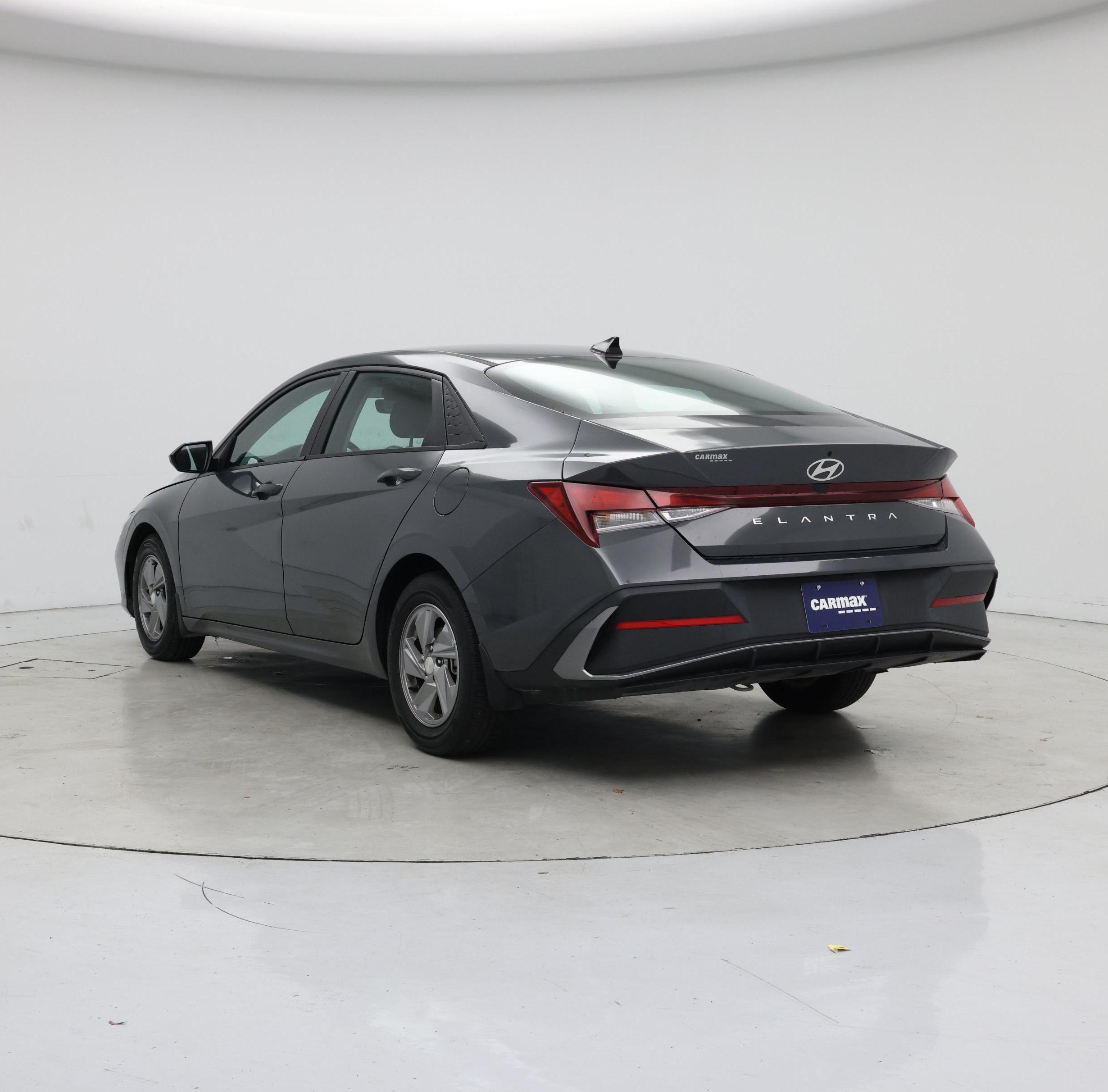 Thumbnail: 2024 Hyundai Elantra - 2