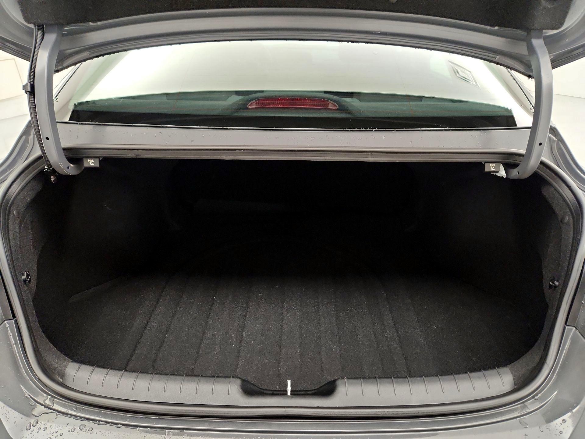 Thumbnail: 2024 Hyundai Elantra - 20