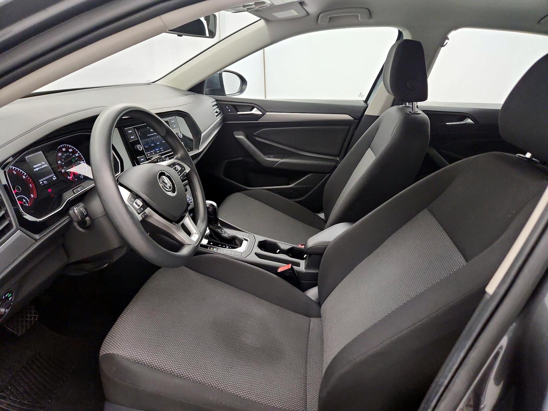 Thumbnail: 2020 Volkswagen Jetta - 11