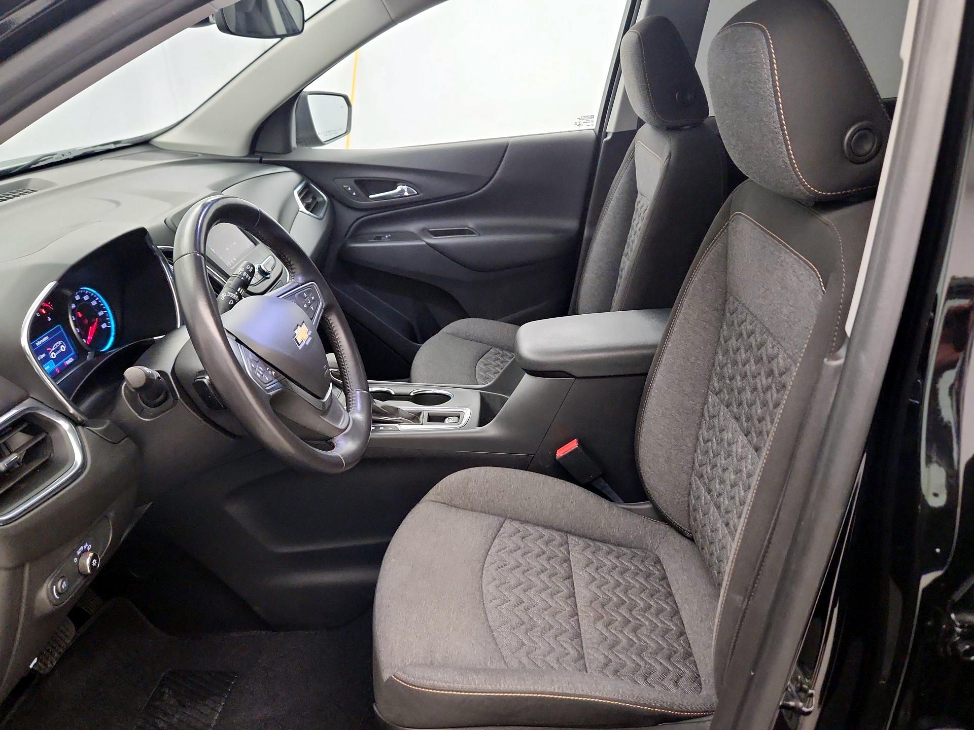 Thumbnail: 2022 Chevrolet Equinox - 11