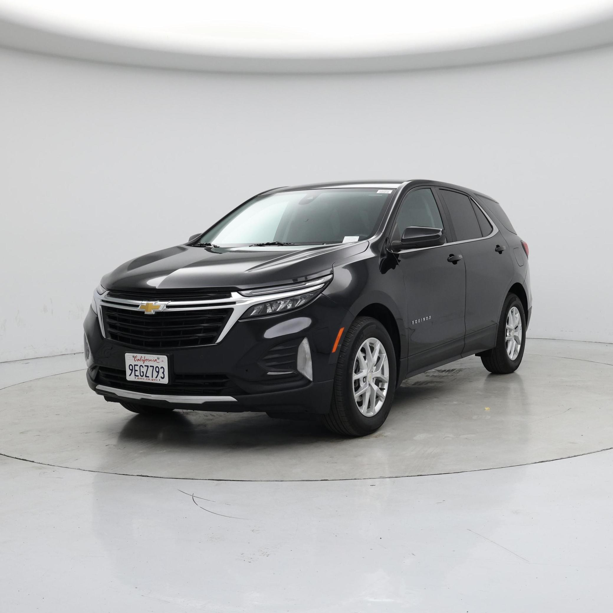 Thumbnail: 2022 Chevrolet Equinox - 4