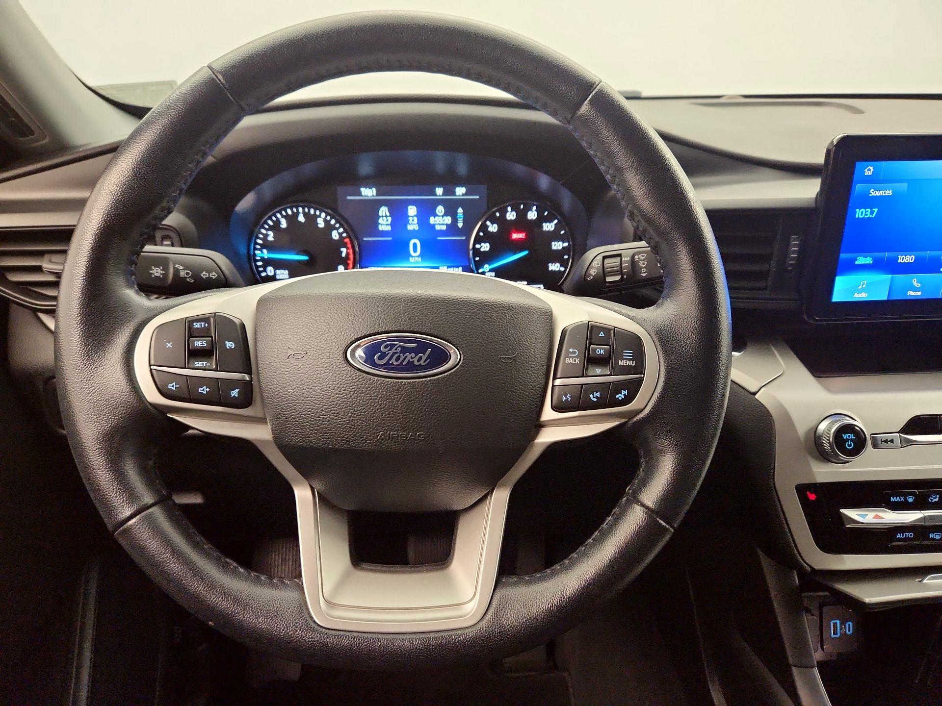 Thumbnail: 2022 Ford Explorer - 10