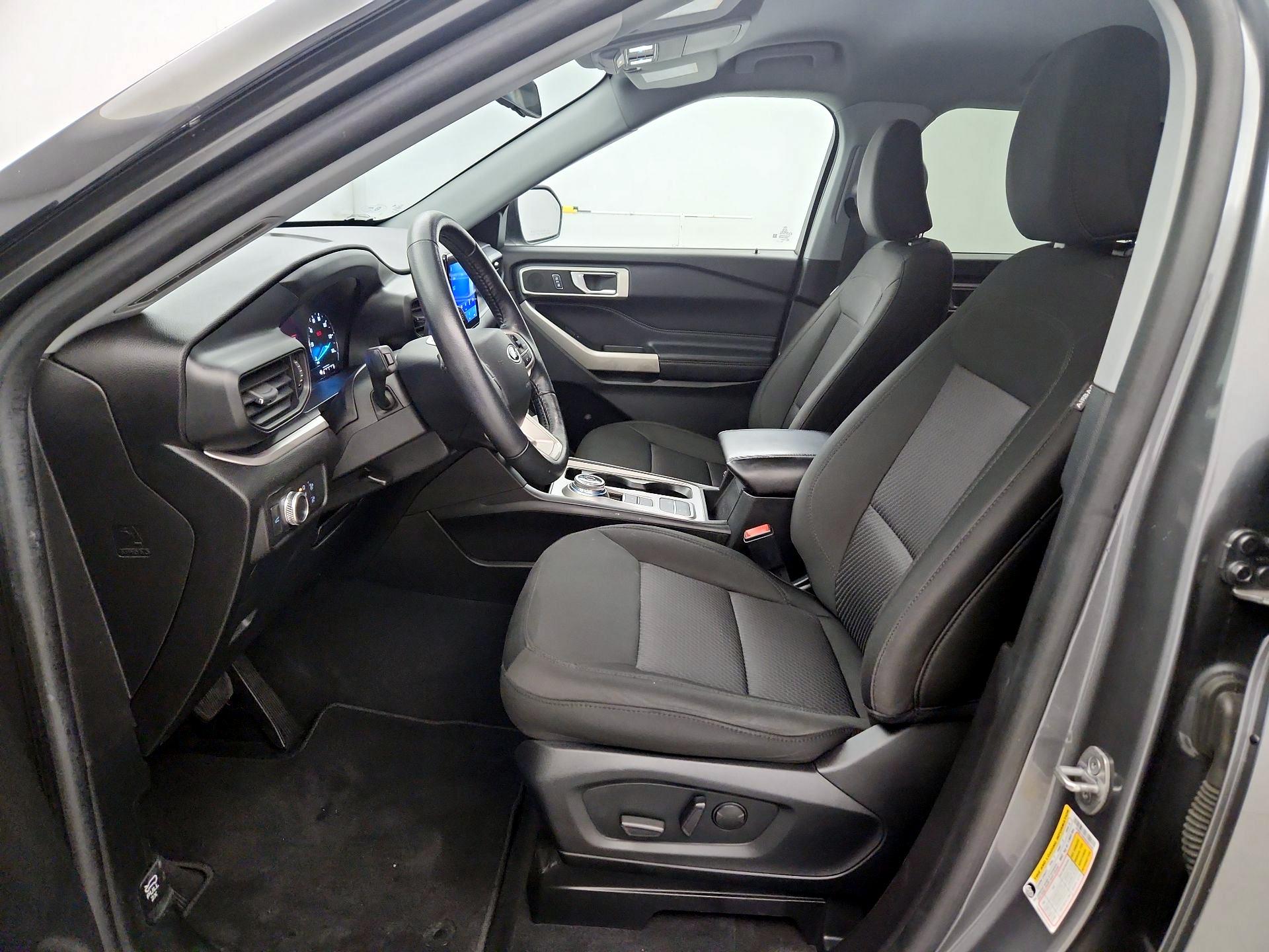 Thumbnail: 2022 Ford Explorer - 11