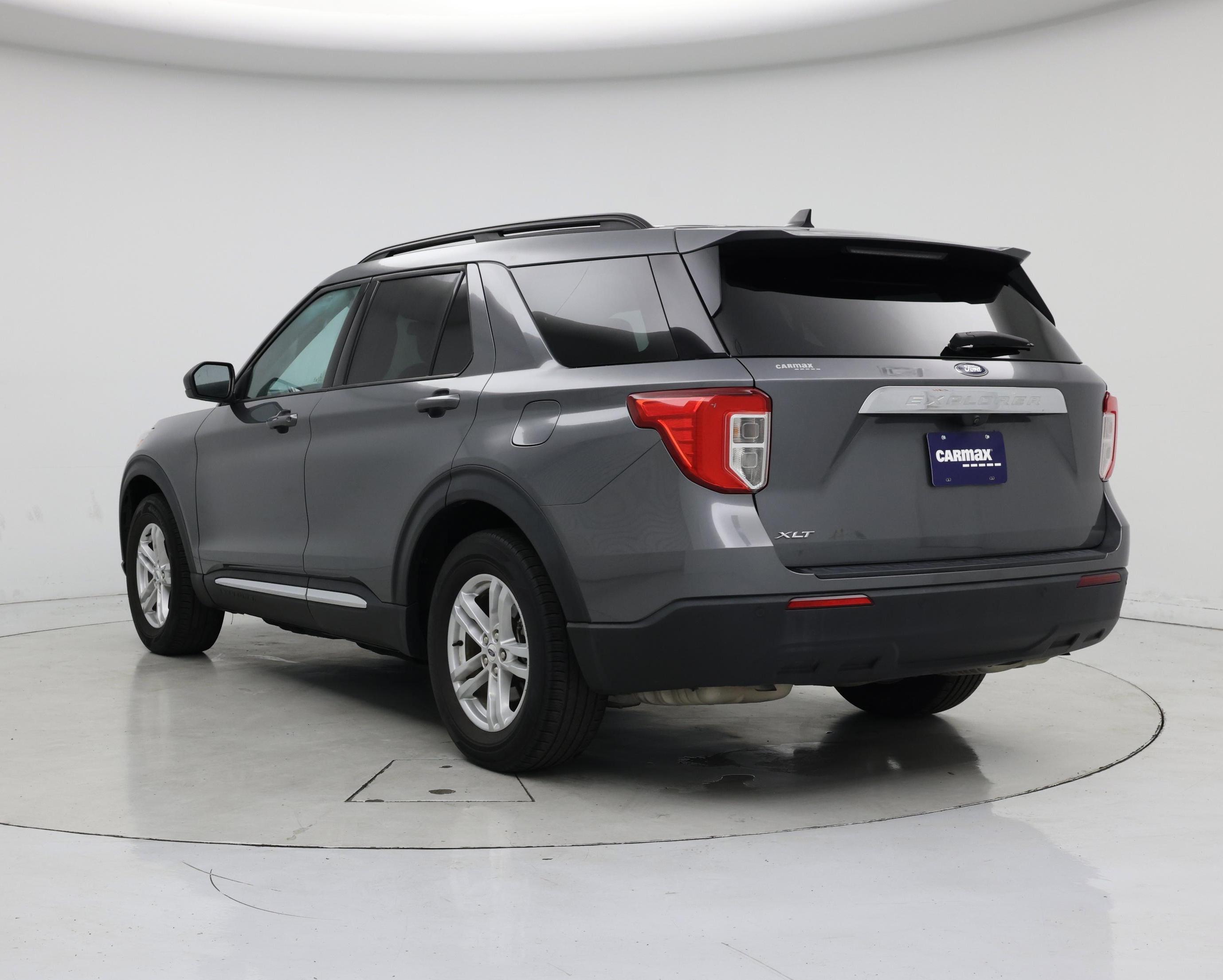 Thumbnail: 2022 Ford Explorer - 2