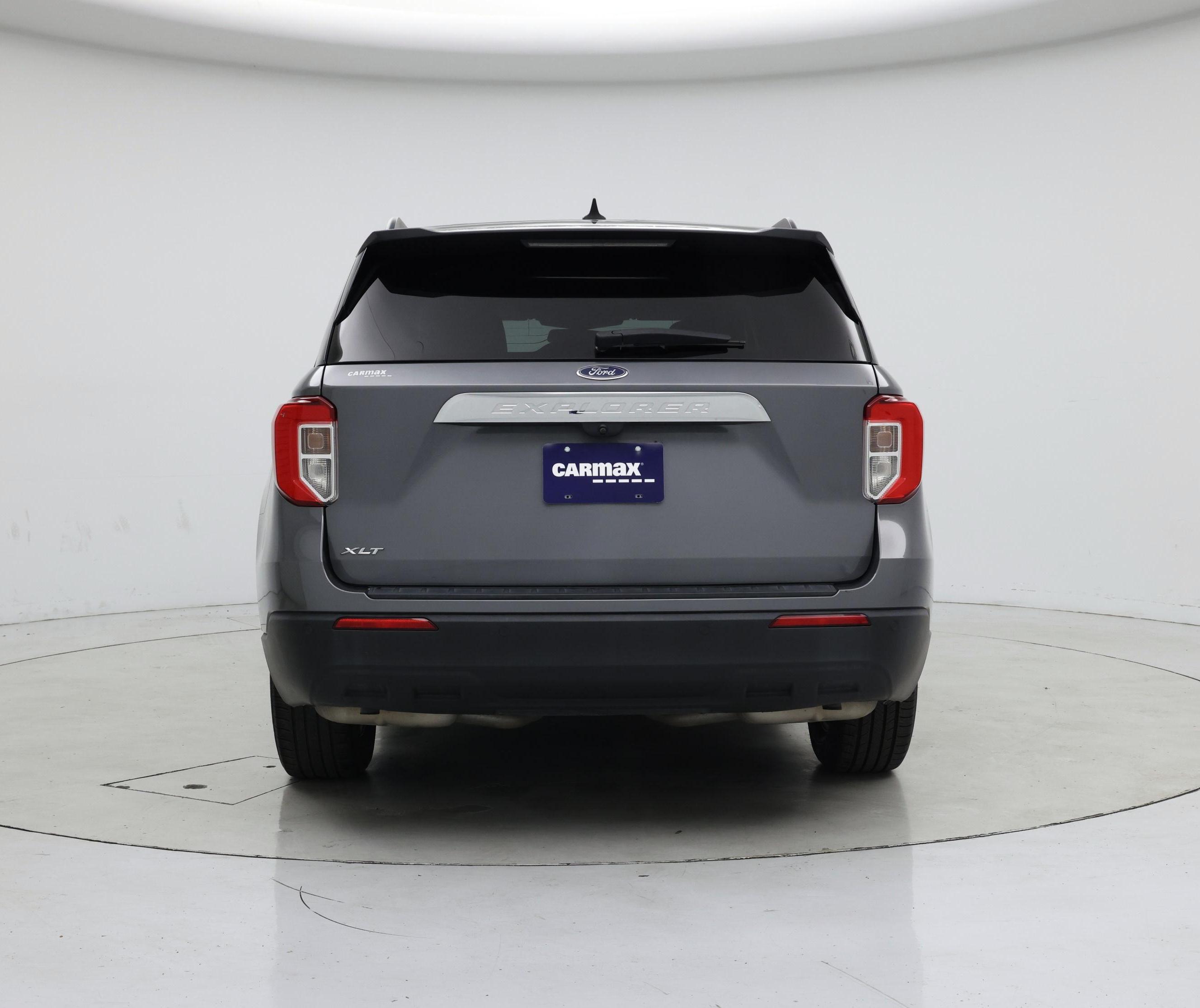 Thumbnail: 2022 Ford Explorer - 6