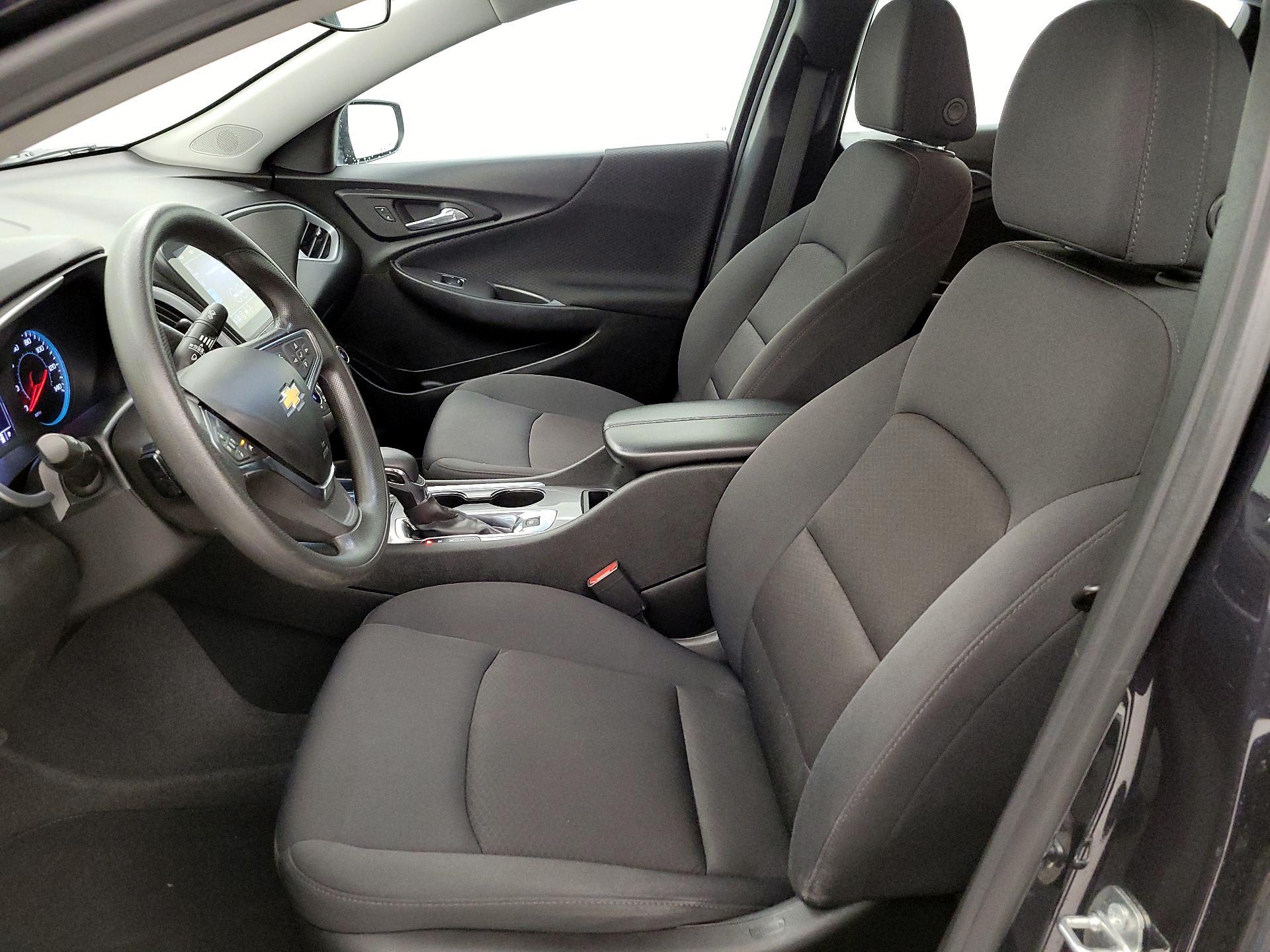 Thumbnail: 2023 Chevrolet Malibu - 11