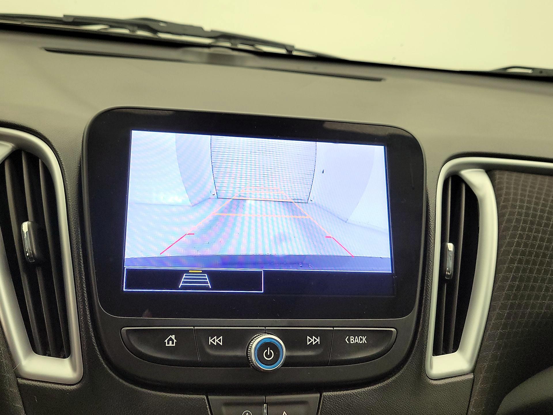 Thumbnail: 2023 Chevrolet Malibu - 14