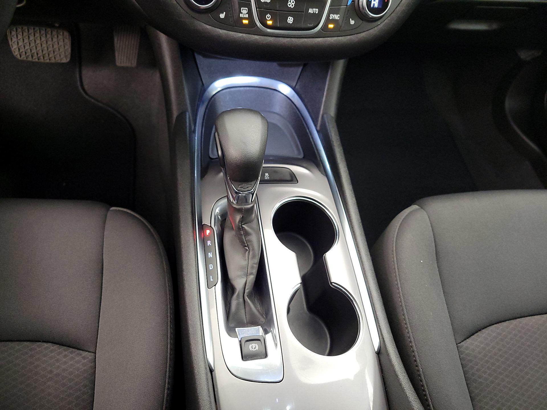 Thumbnail: 2023 Chevrolet Malibu - 17