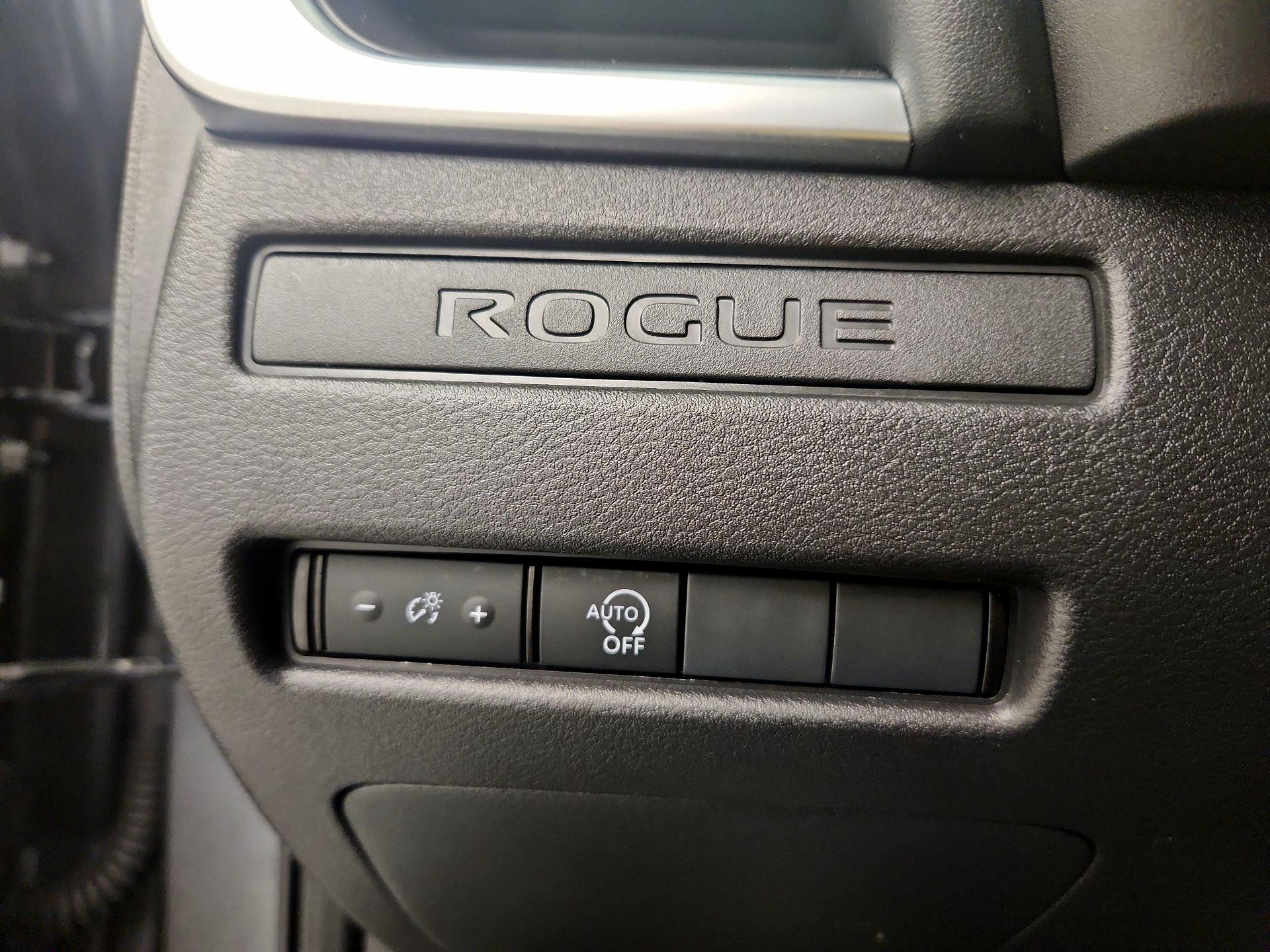 Thumbnail: 2023 Nissan Rogue - 13