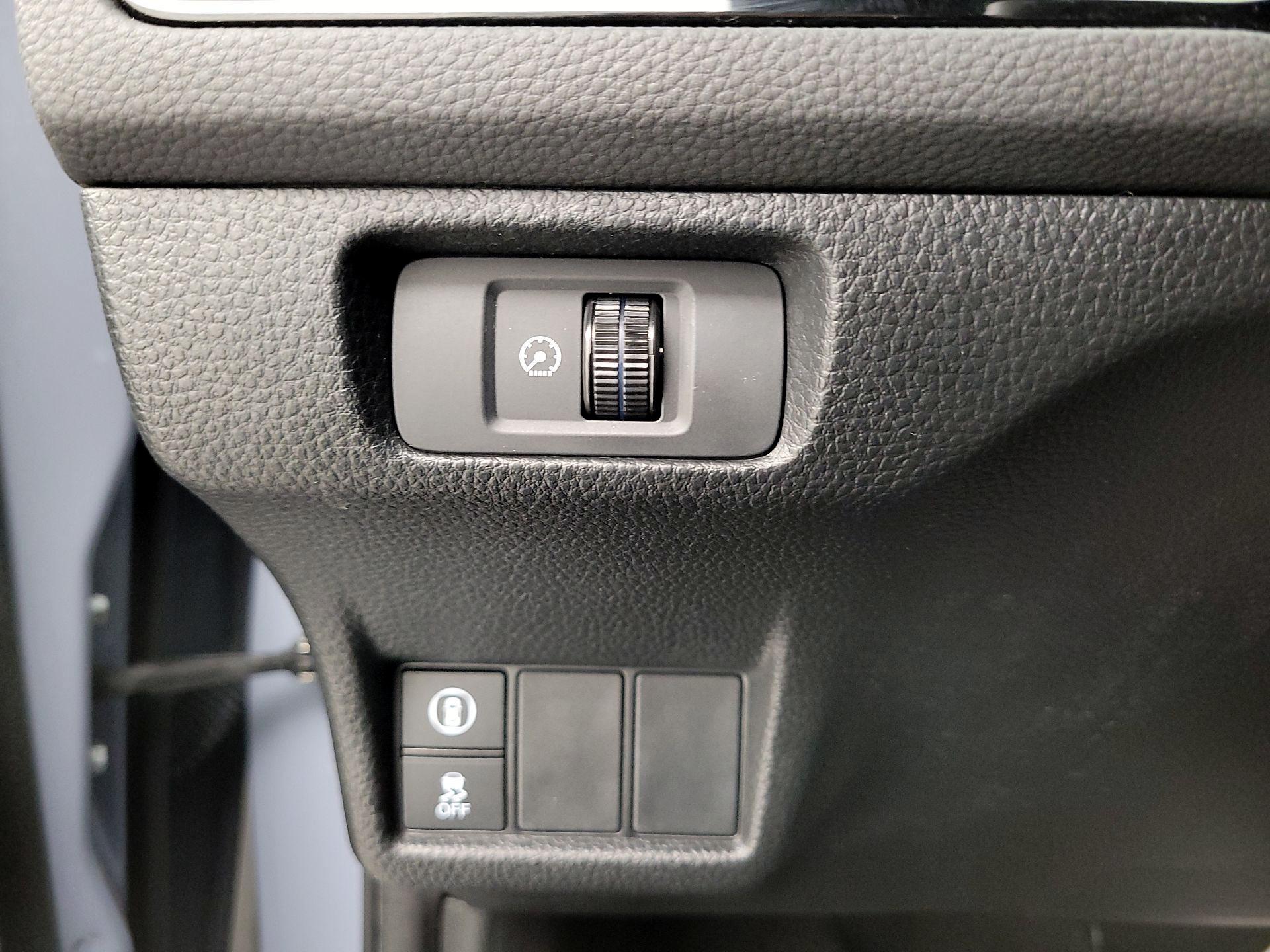 Thumbnail: 2024 Honda Civic - 13