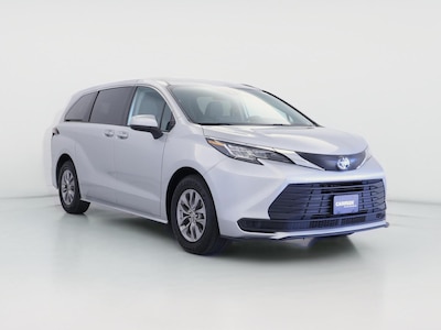 2023 Toyota Sienna Hybrid LE