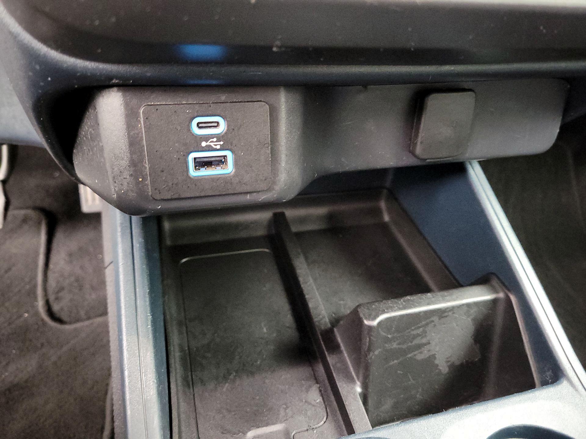 Thumbnail: 2022 Ford Maverick - 18