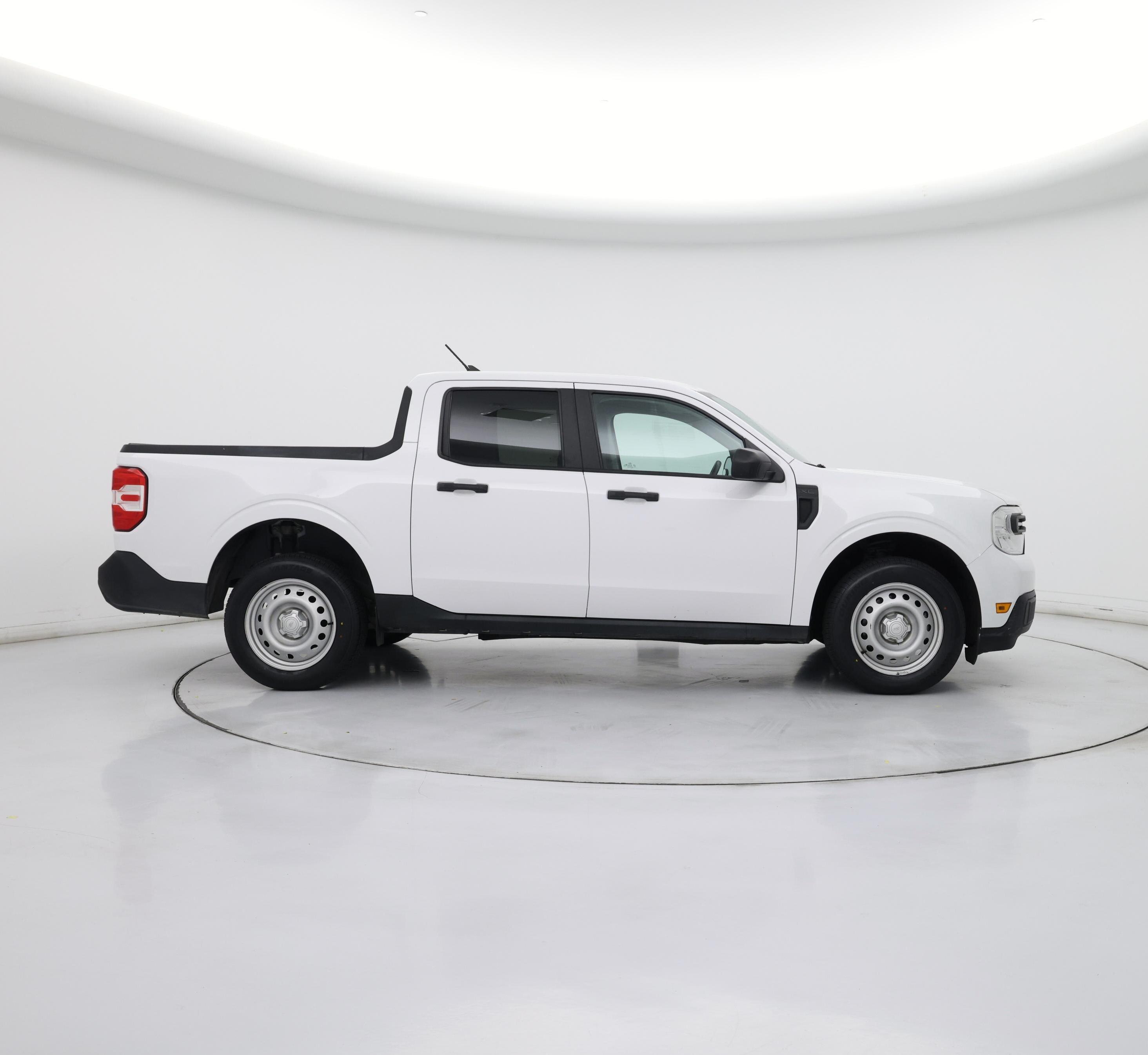 Thumbnail: 2022 Ford Maverick - 7