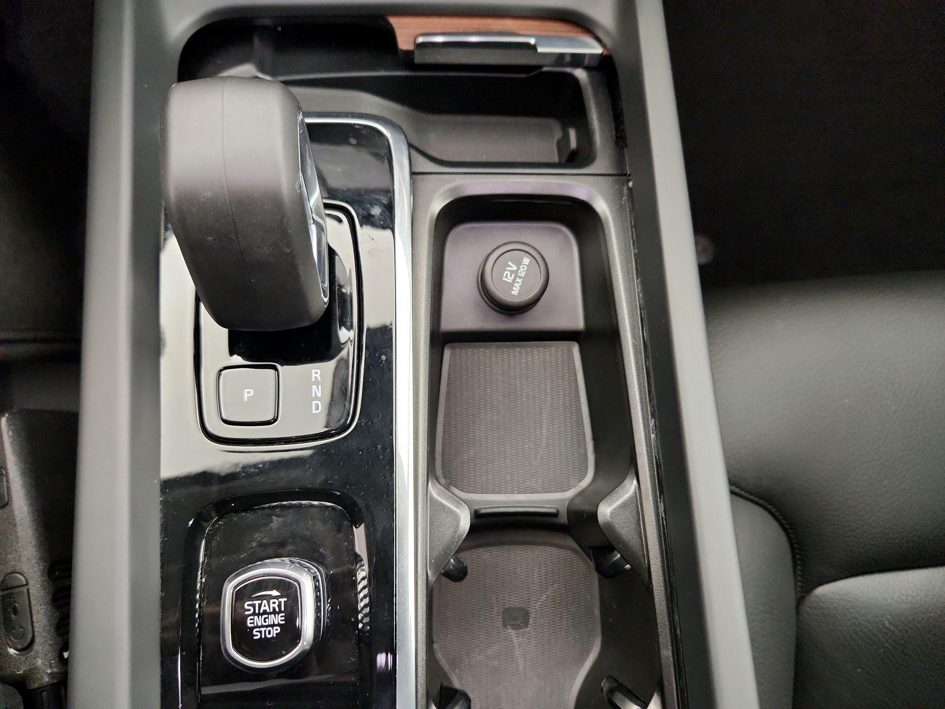 Thumbnail: 2024 Volvo S60 - 18