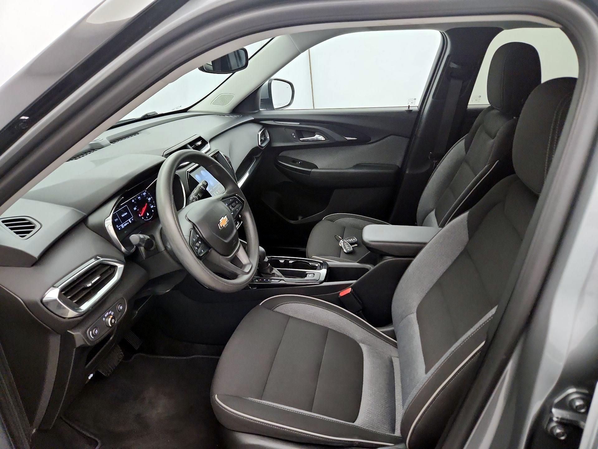 Thumbnail: 2023 Chevrolet TrailBlazer - 11