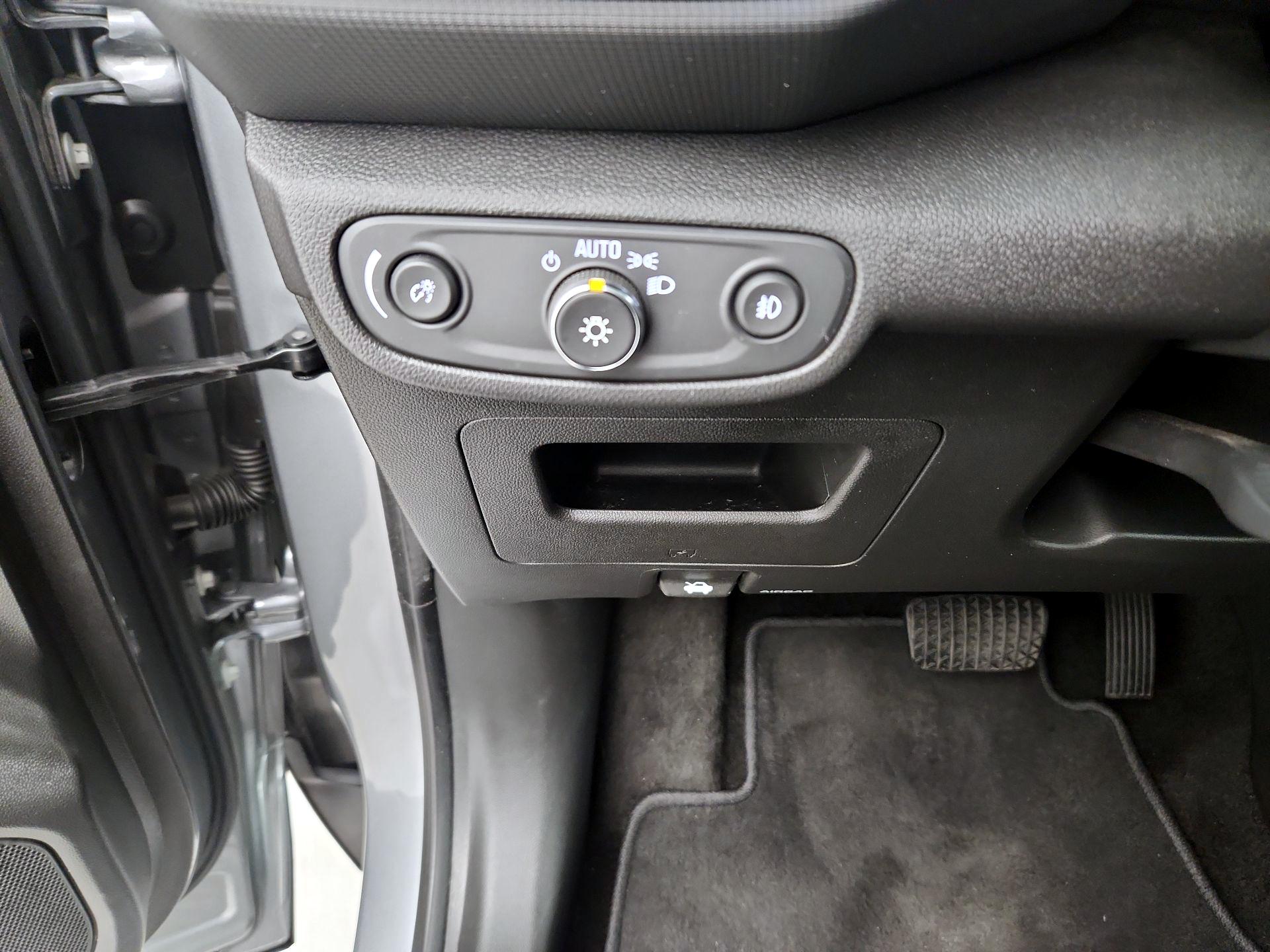 Thumbnail: 2023 Chevrolet TrailBlazer - 13