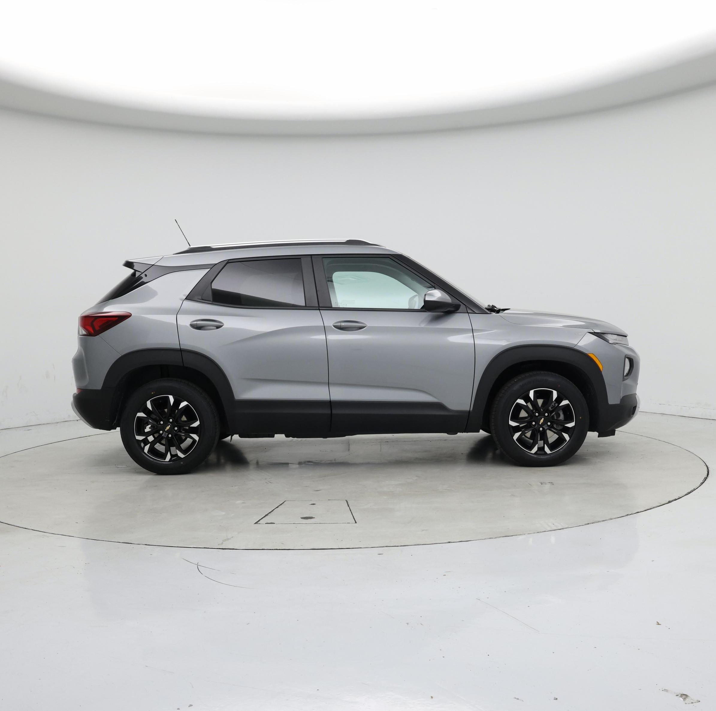 Thumbnail: 2023 Chevrolet TrailBlazer - 7