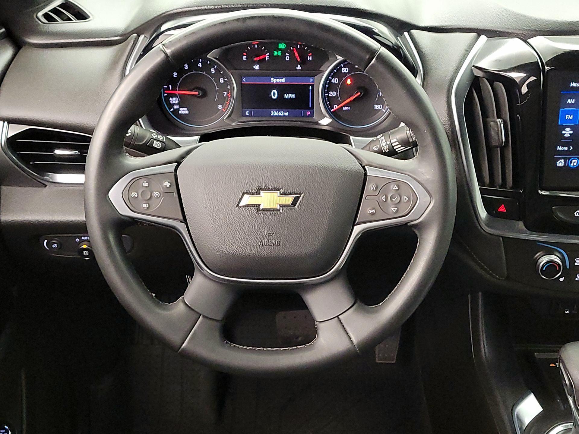 Thumbnail: 2023 Chevrolet Traverse - 10