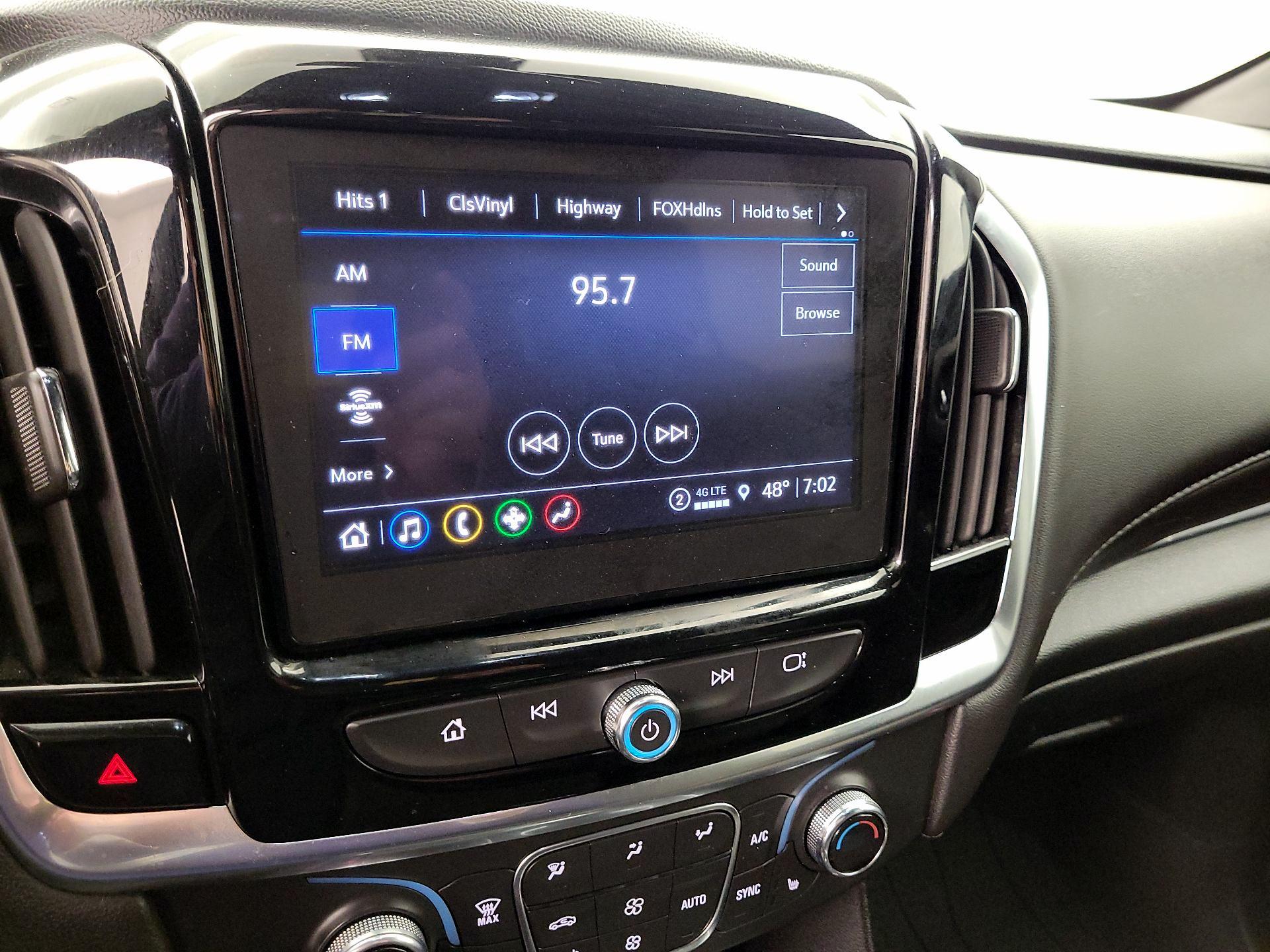 Thumbnail: 2023 Chevrolet Traverse - 15