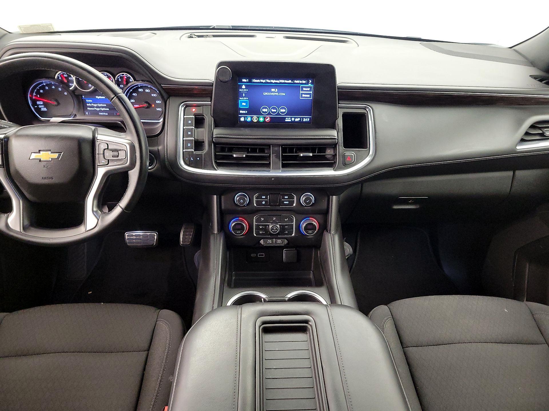 Thumbnail: 2024 Chevrolet Suburban - 9