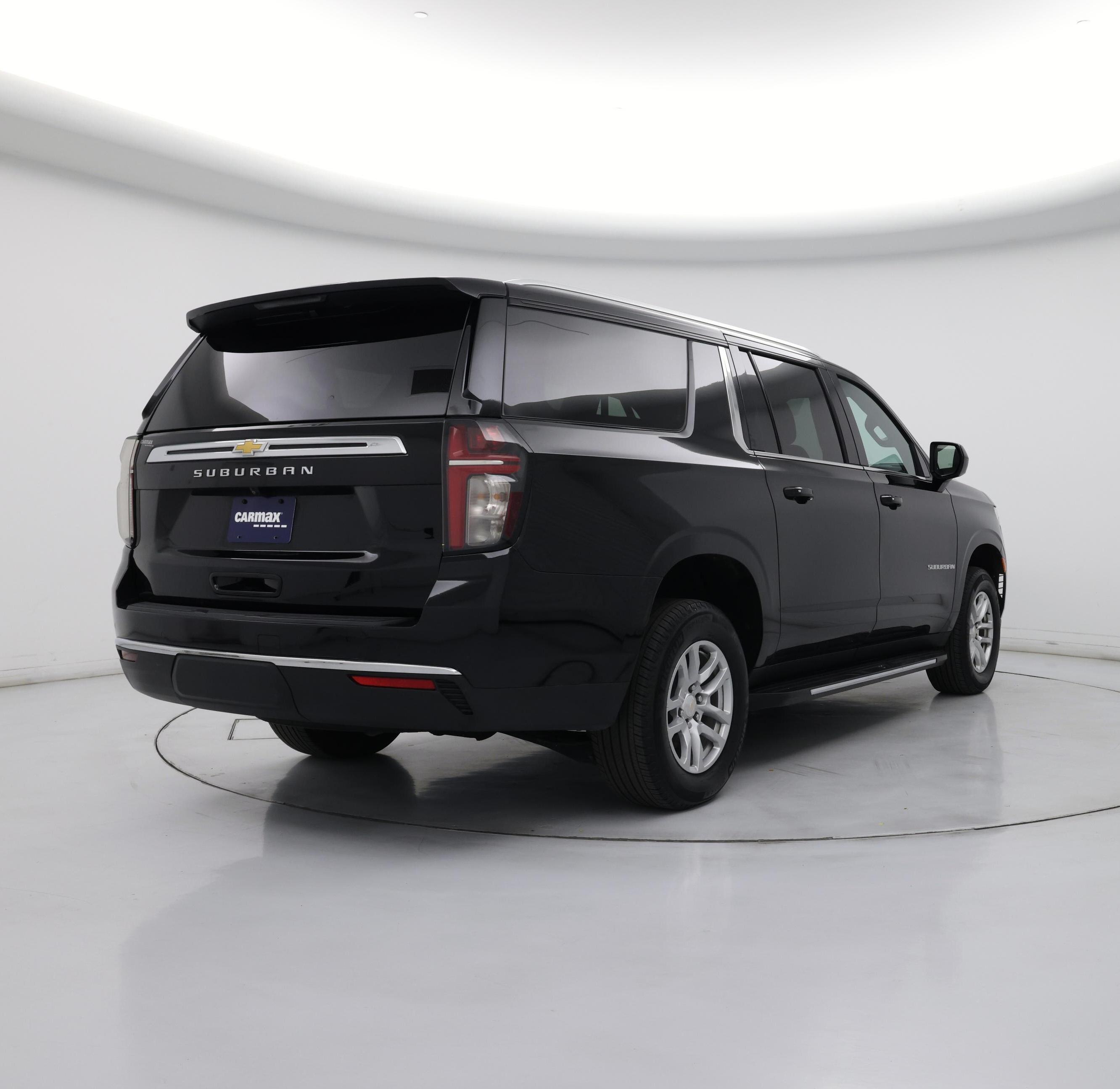 Thumbnail: 2024 Chevrolet Suburban - 8