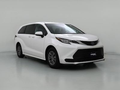2023 Toyota Sienna Hybrid LE