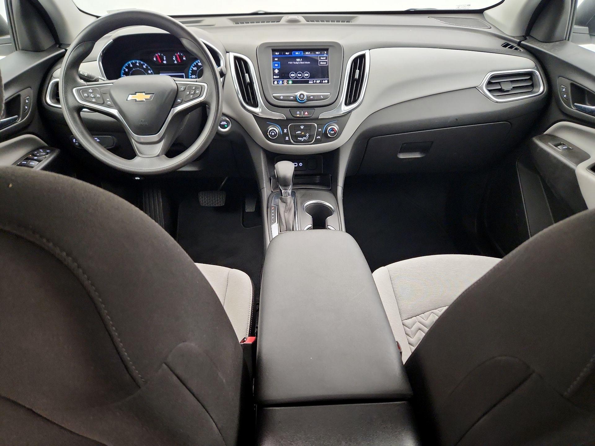 Thumbnail: 2022 Chevrolet Equinox - 9