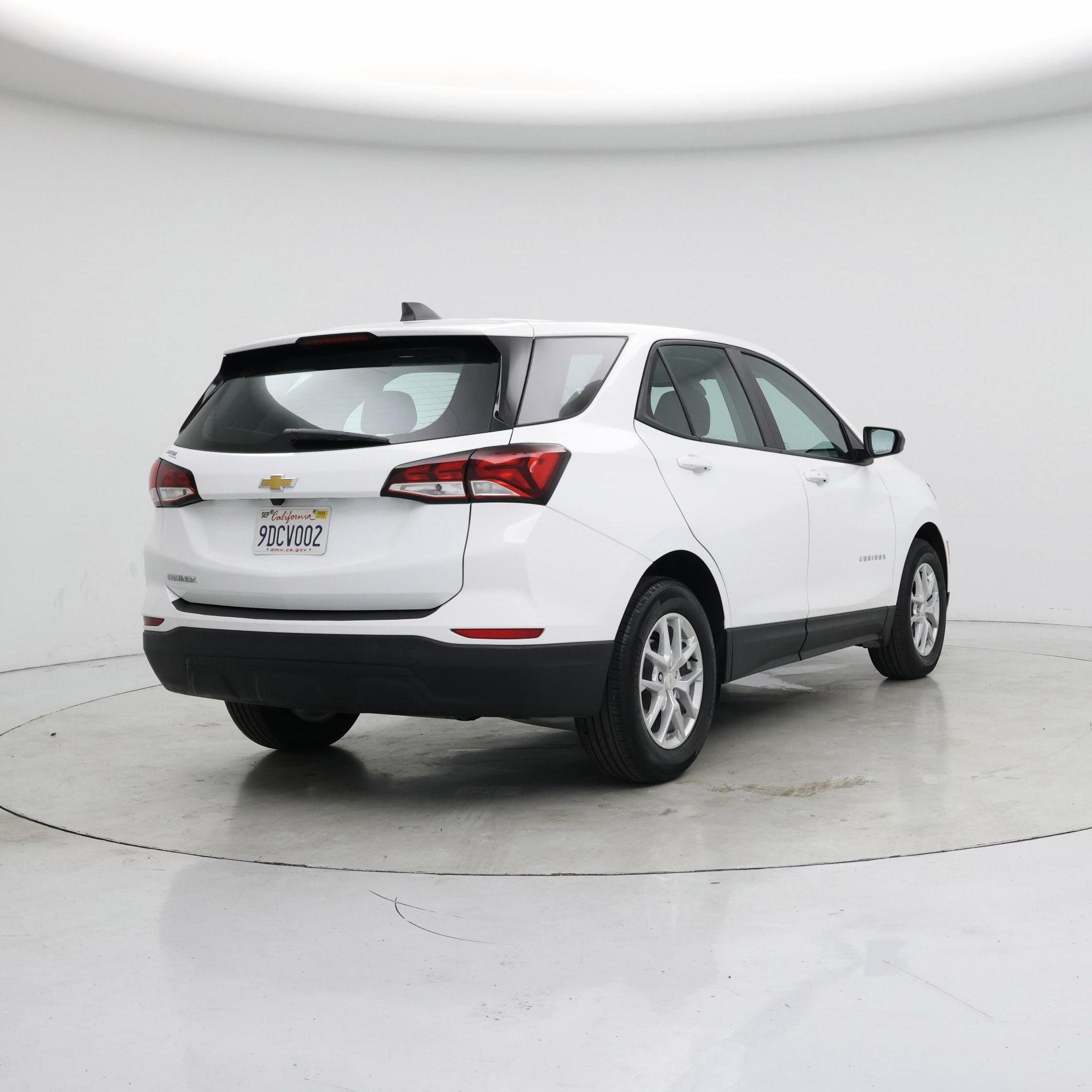 Thumbnail: 2022 Chevrolet Equinox - 8