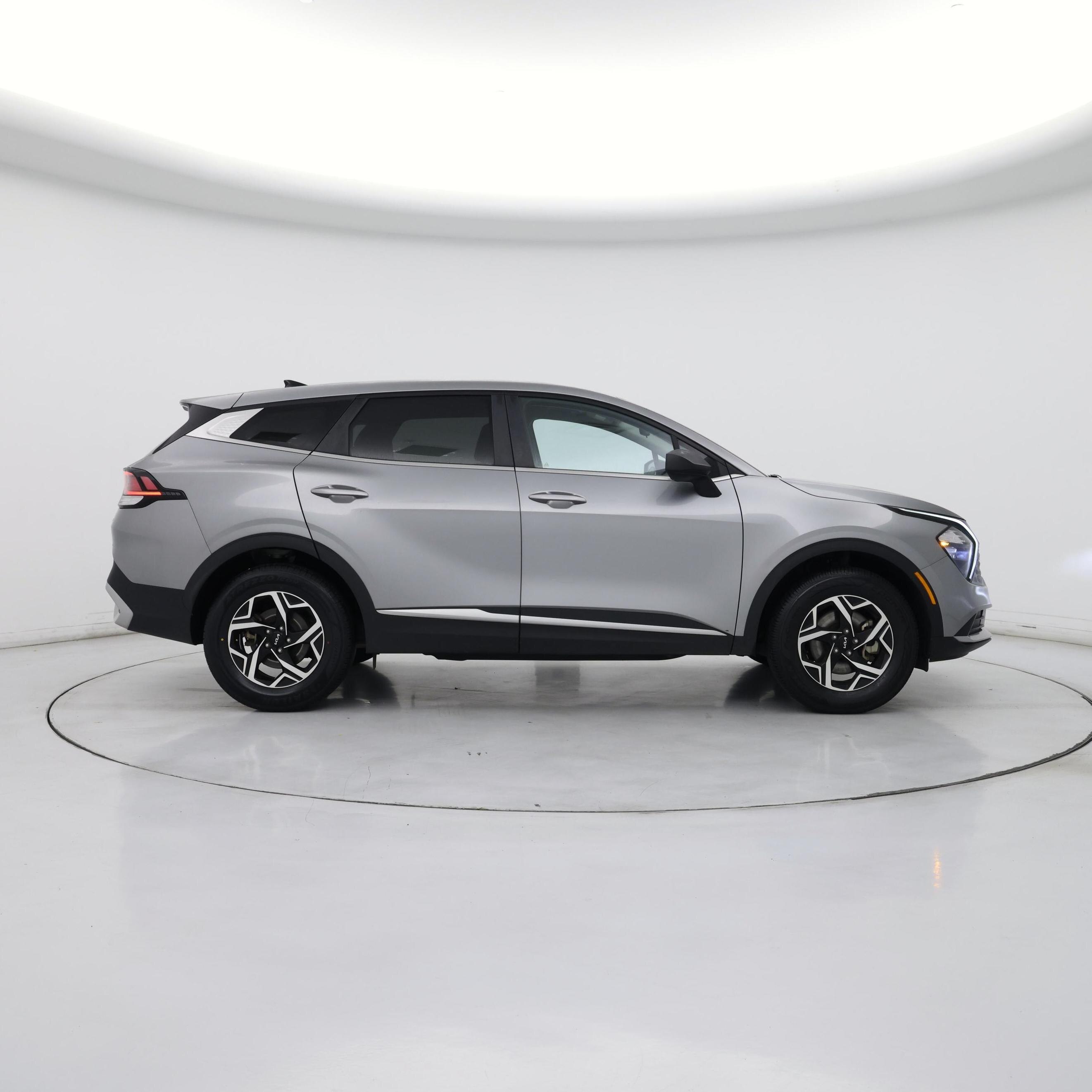 Thumbnail: 2023 Kia Sportage - 7
