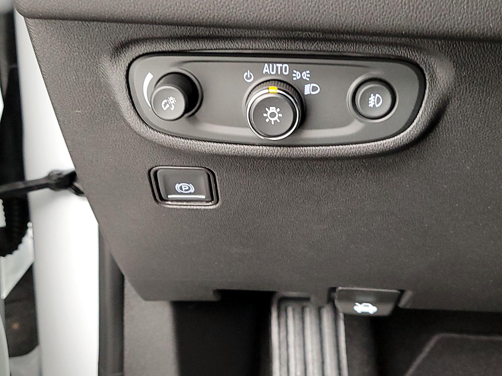 Thumbnail: 2022 GMC Terrain - 13