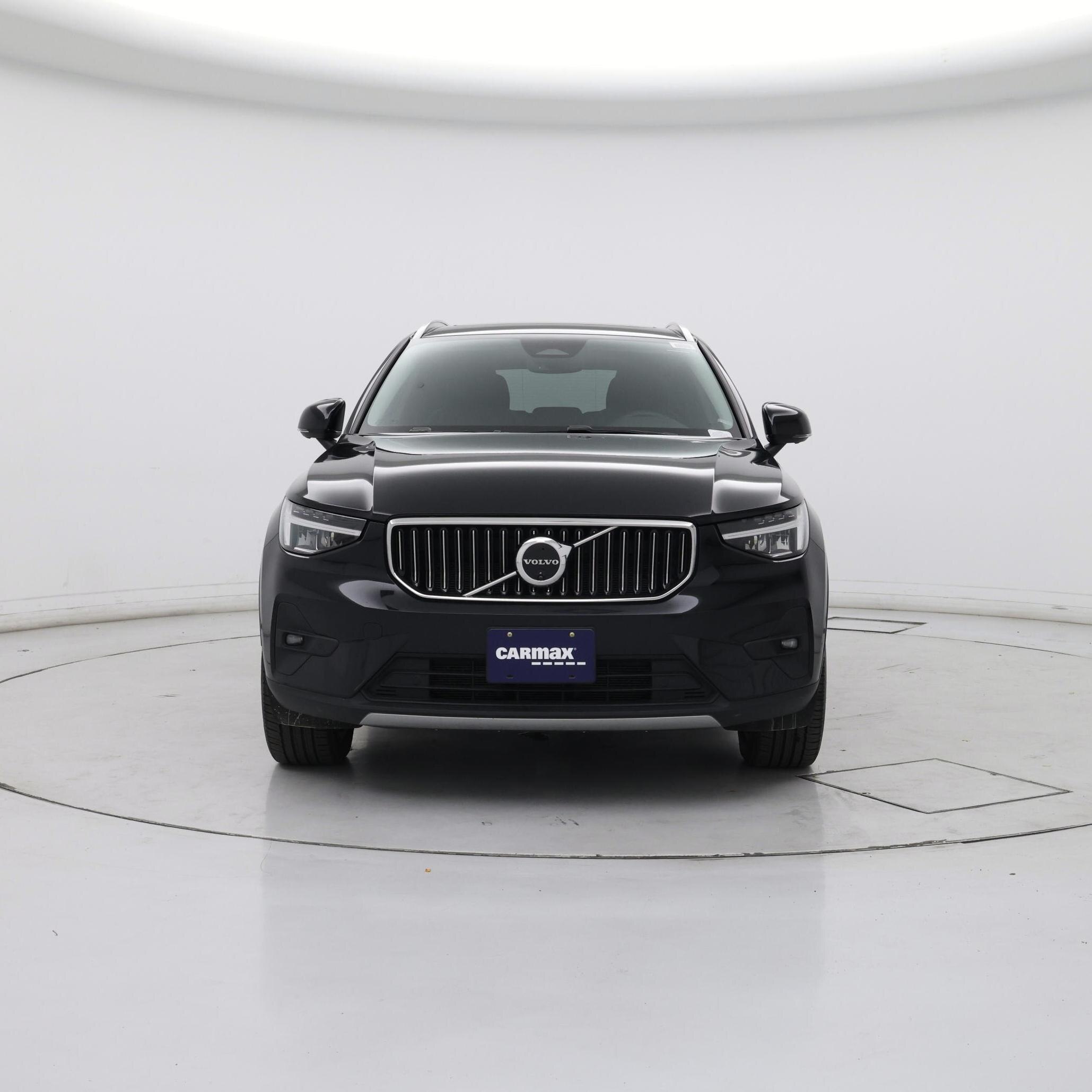 Thumbnail: 2025 Volvo XC40 - 5