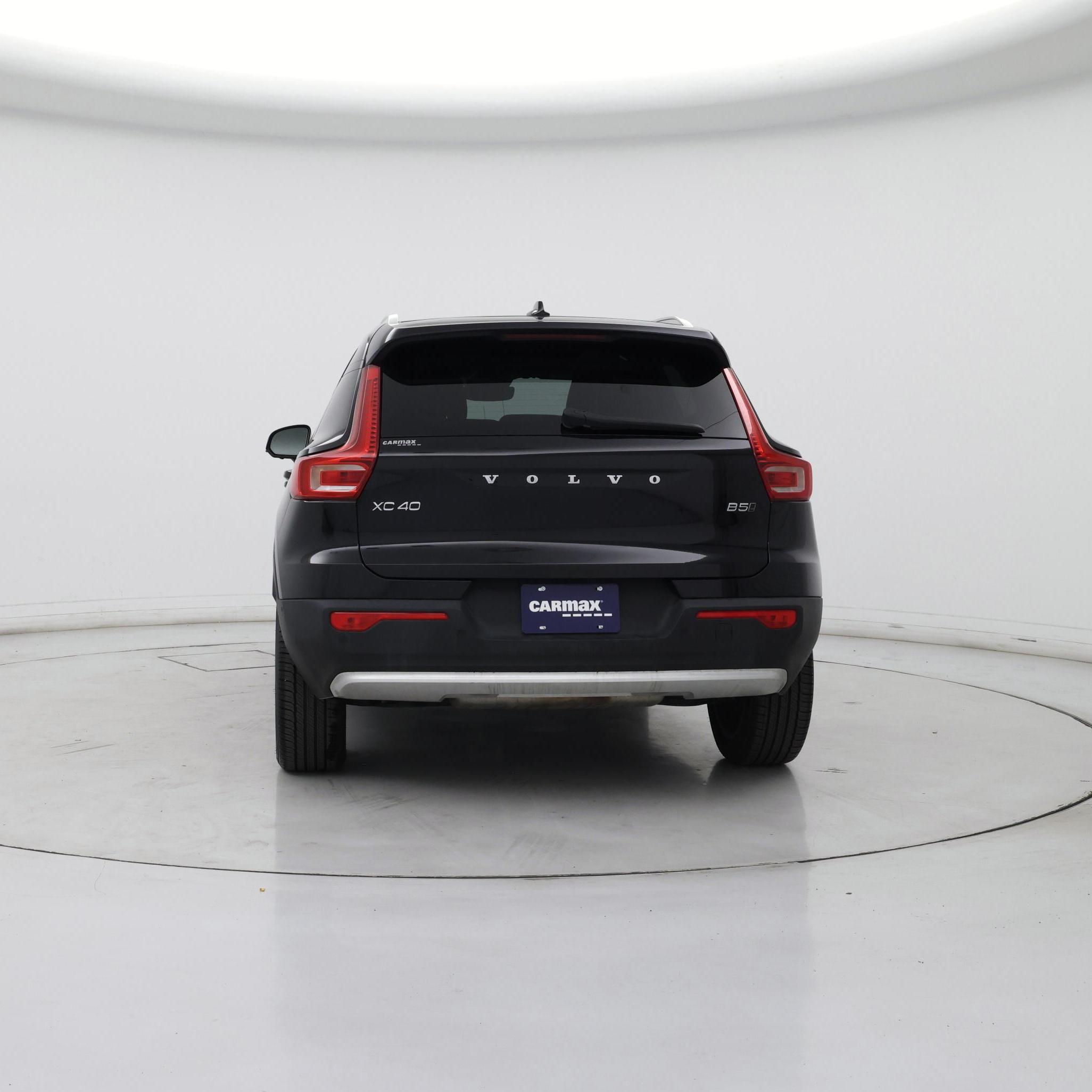 Thumbnail: 2025 Volvo XC40 - 6