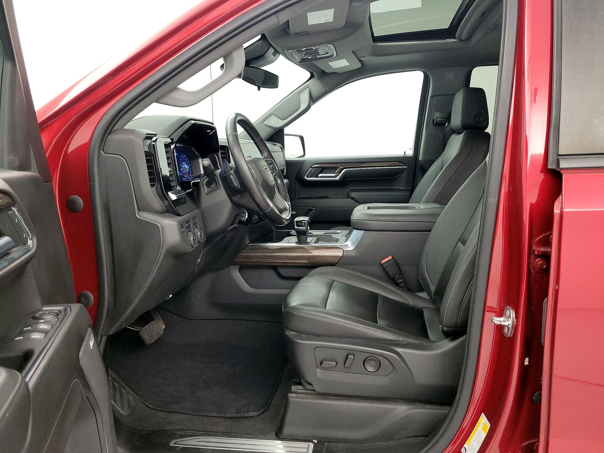 Thumbnail: 2022 Chevrolet Silverado 1500 - 11