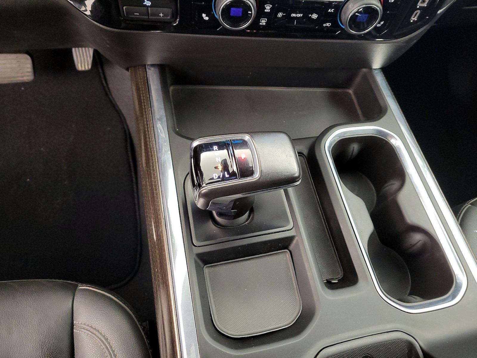 2022 Chevrolet Silverado 1500 LT Trail Boss - Photo 18