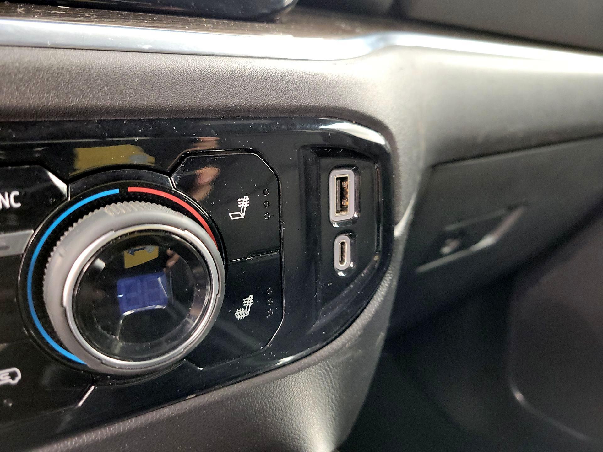 Thumbnail: 2022 Chevrolet Silverado 1500 - 18