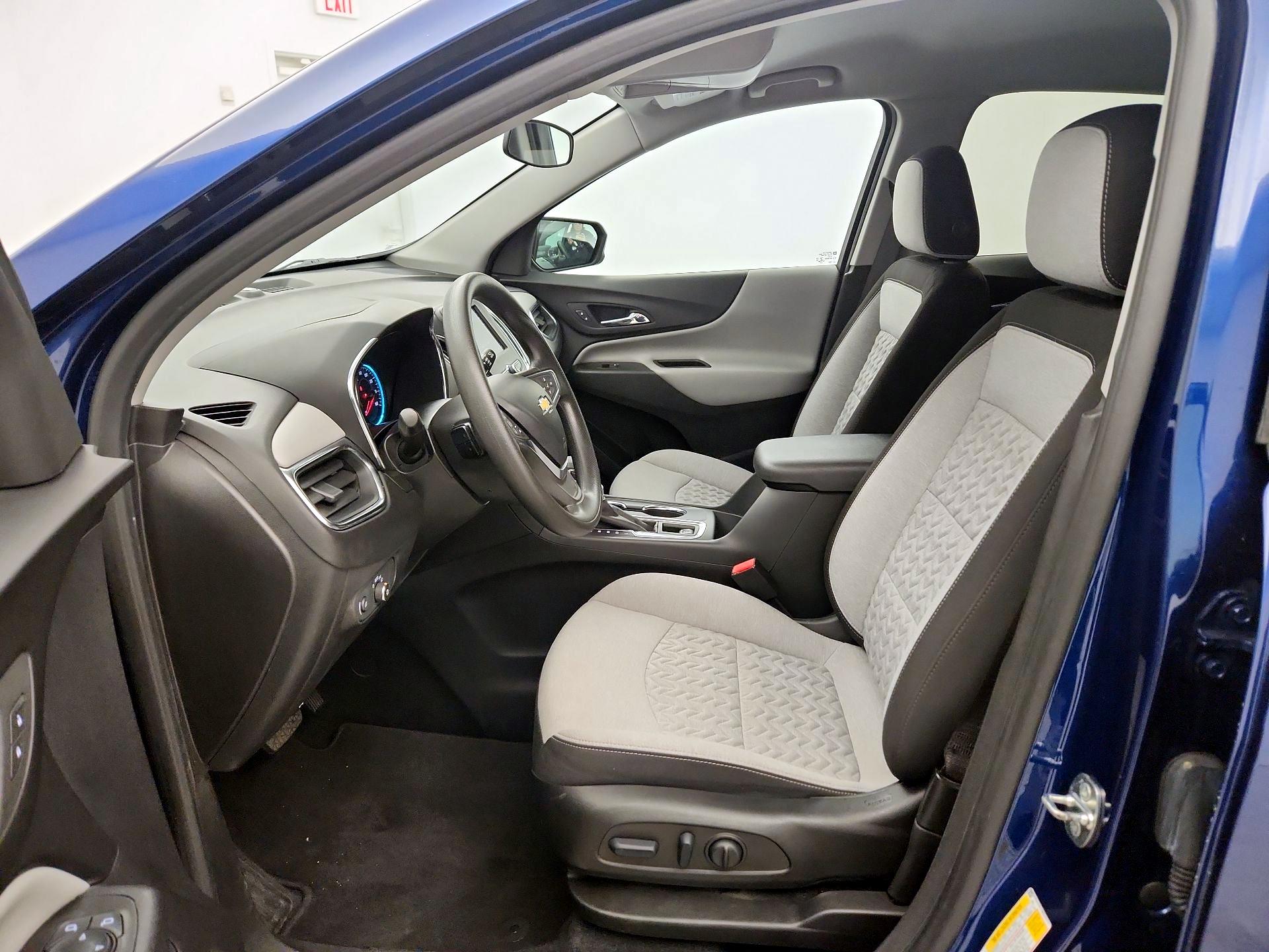 Thumbnail: 2022 Chevrolet Equinox - 11