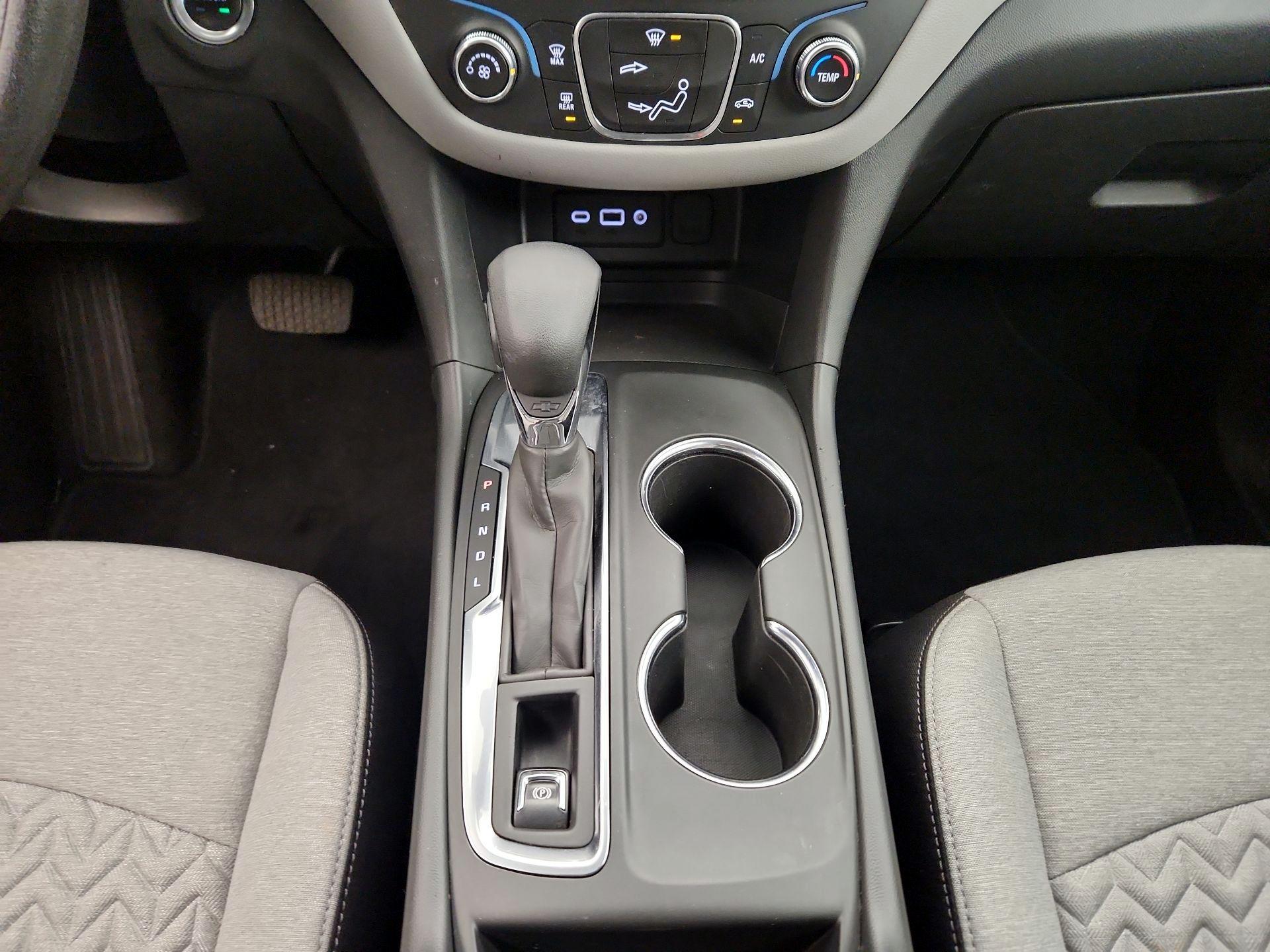 Thumbnail: 2022 Chevrolet Equinox - 17